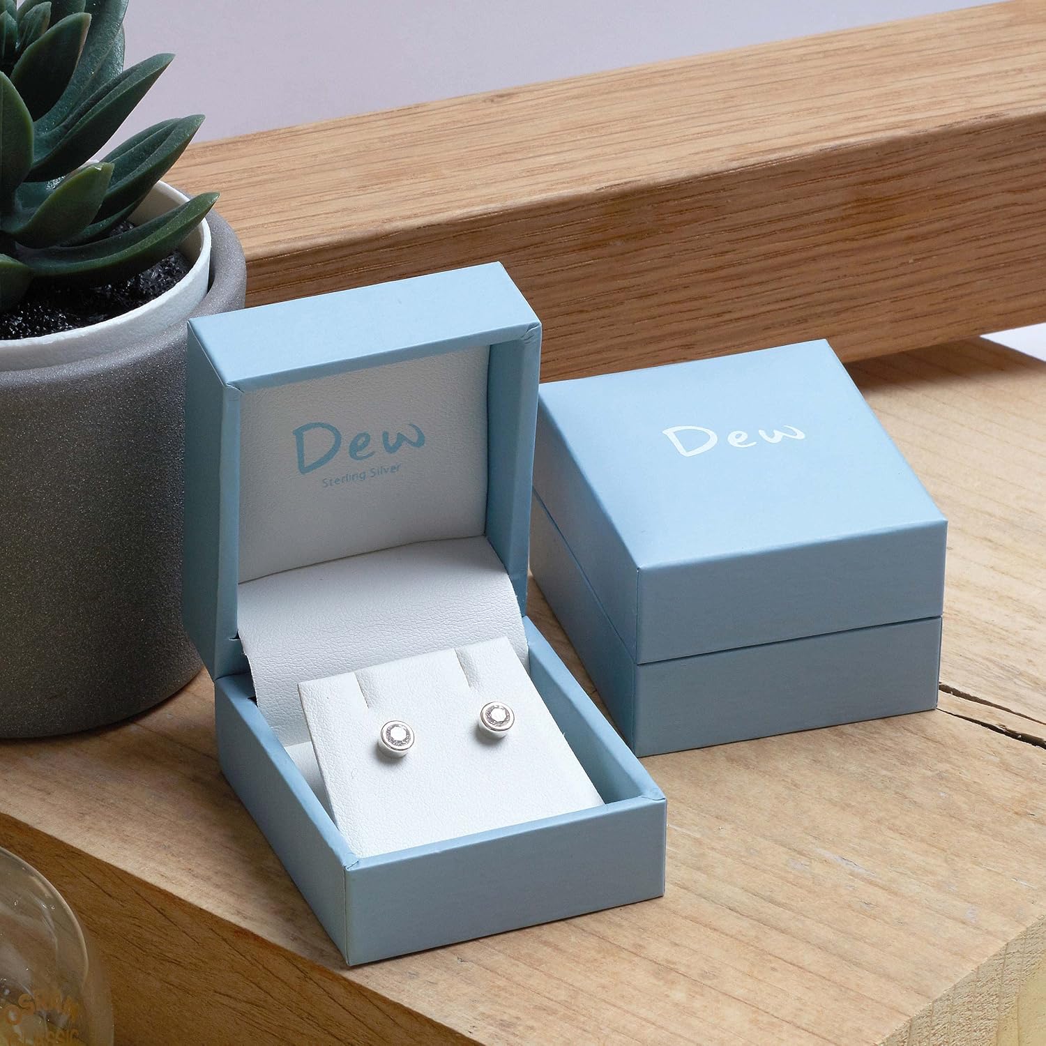 Dew Small Round Stone Studs