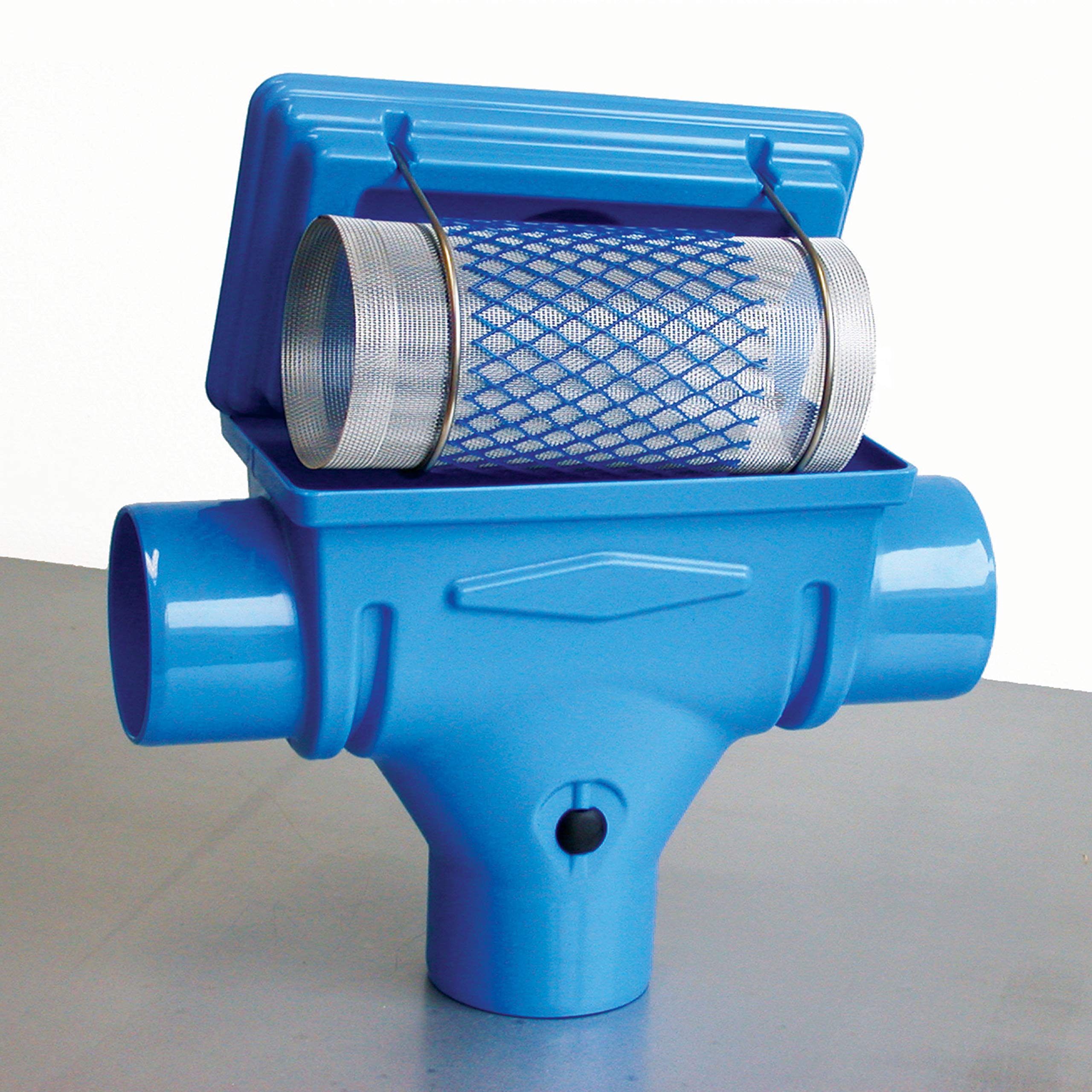 Regenwasserfilter Zisternenfilter 3P Kompaktfilter K mit Edelstahlsieb für den Einbau in die Zisterne, Anschluss DN 100, Höhenversatz 0 cm. Für die Regenwassernutzung im Haus und zur Gartenbewässerung