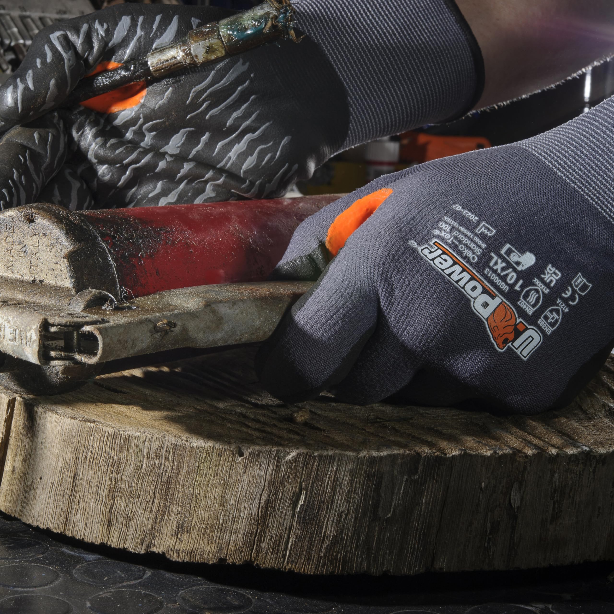 U Power Guantes de trabajo Kumba de seguridad con refuerzo de nailon revestimiento de nitrilo. Alta resistencia a la abrasión. Protección contra riesgos mecánicos térmicos. Color gris talla 9L