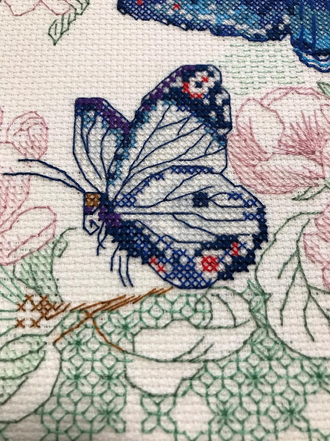 RIOLIS - Lightness of Spring 1946, Floral Cross Stitch Kits 7¾"x7¾, Cross Stitch Kits for Beginners & Advanced, Crossstitching Kits Adult, Counted Stitching Kits, Flowers Embroidery Kit