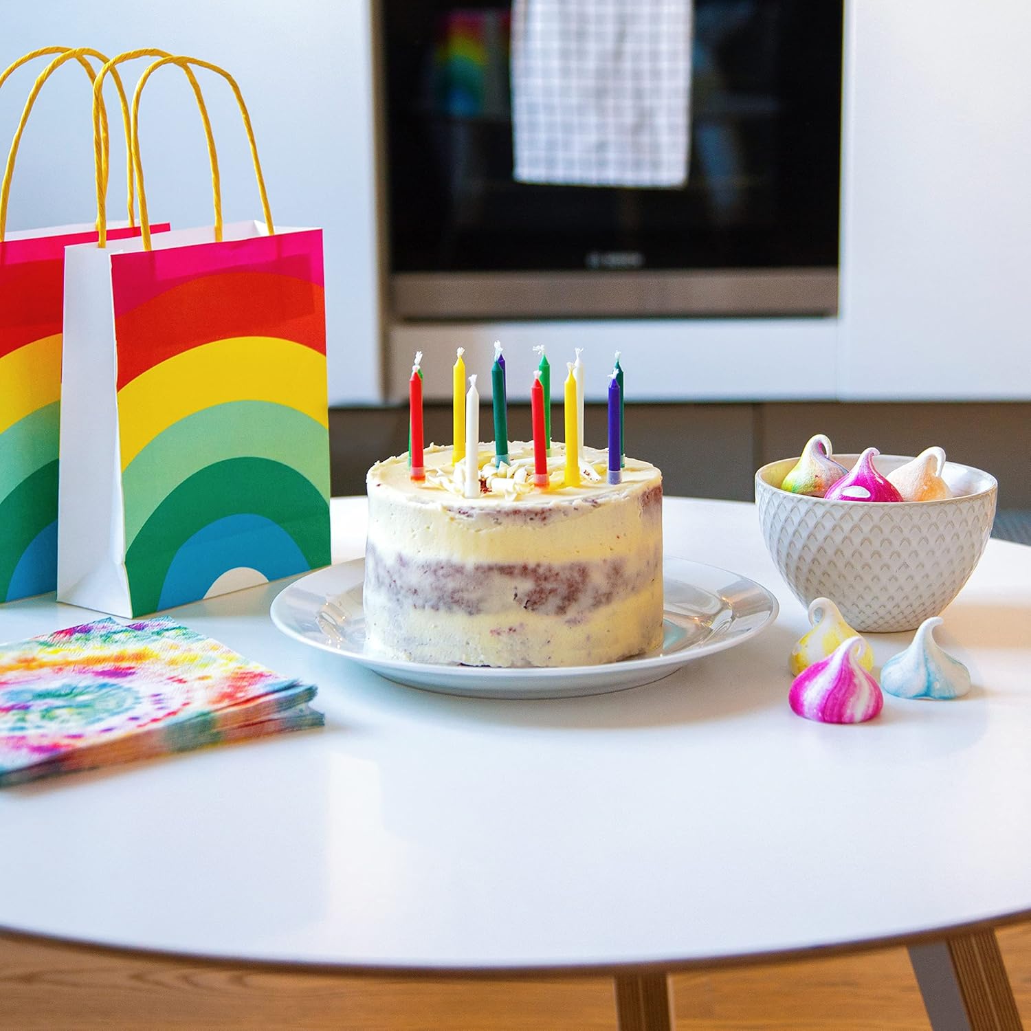 Talking Tables 8 x Rainbow Paper Strong Treat Bags with Strong Twine Handles Perfect Loot Bags for Kids Birthday Parties, Easter, Baby Showers - Recyclable Party Favors 10” x 6”