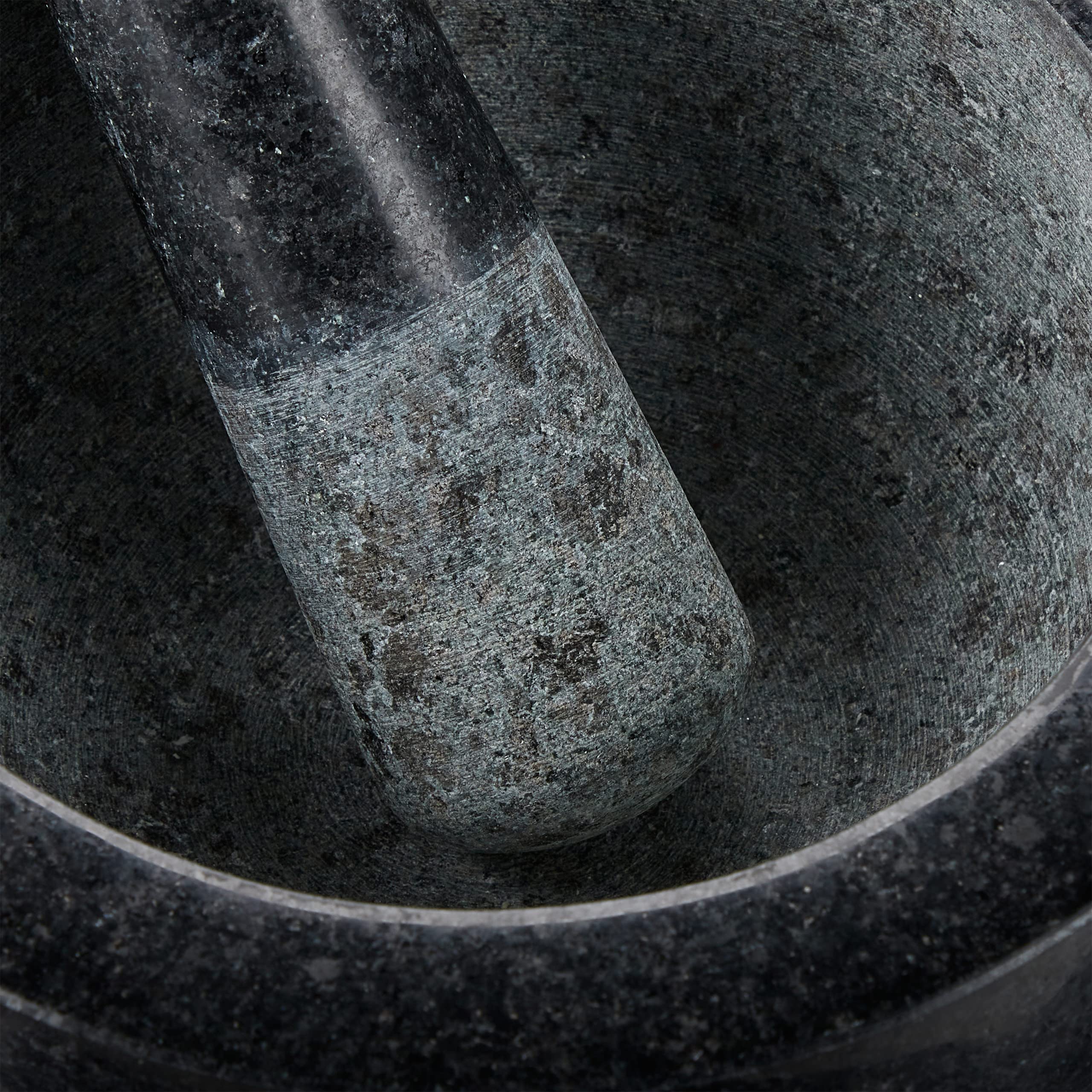 Relaxdays Mortier en granit avec pilon, robuste, pour épices, herbes, mortier en pierre polie, 5,6 kg, cm, 1l, noir