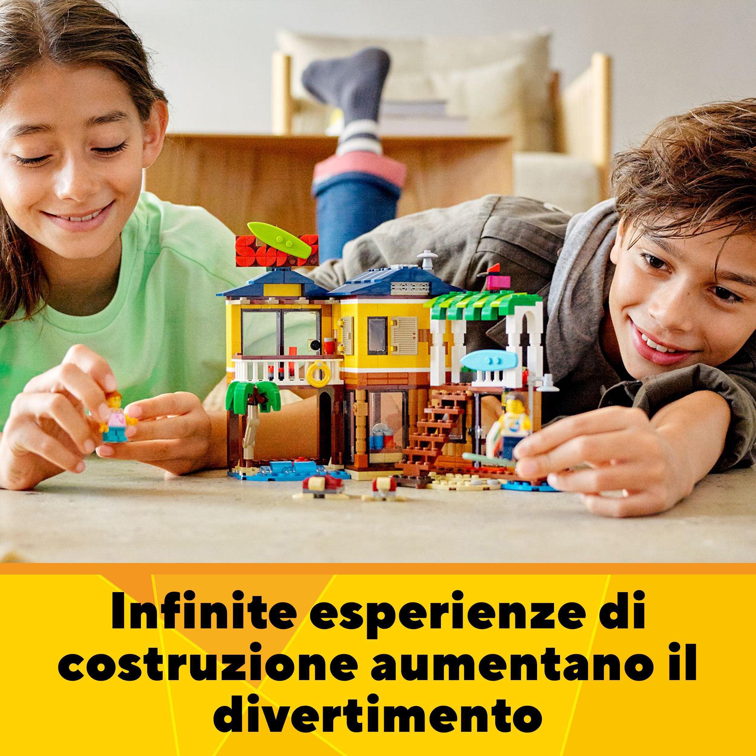 LEGO Creator Surfer Beach House, Kit di Costruzione in Mattoncini 3 in 1, Faro e Casetta con Piscina e Animali Giocattolo, Giochi per Bambini e Bambine da 8 Anni in su, Idea Regalo Creativa 31118