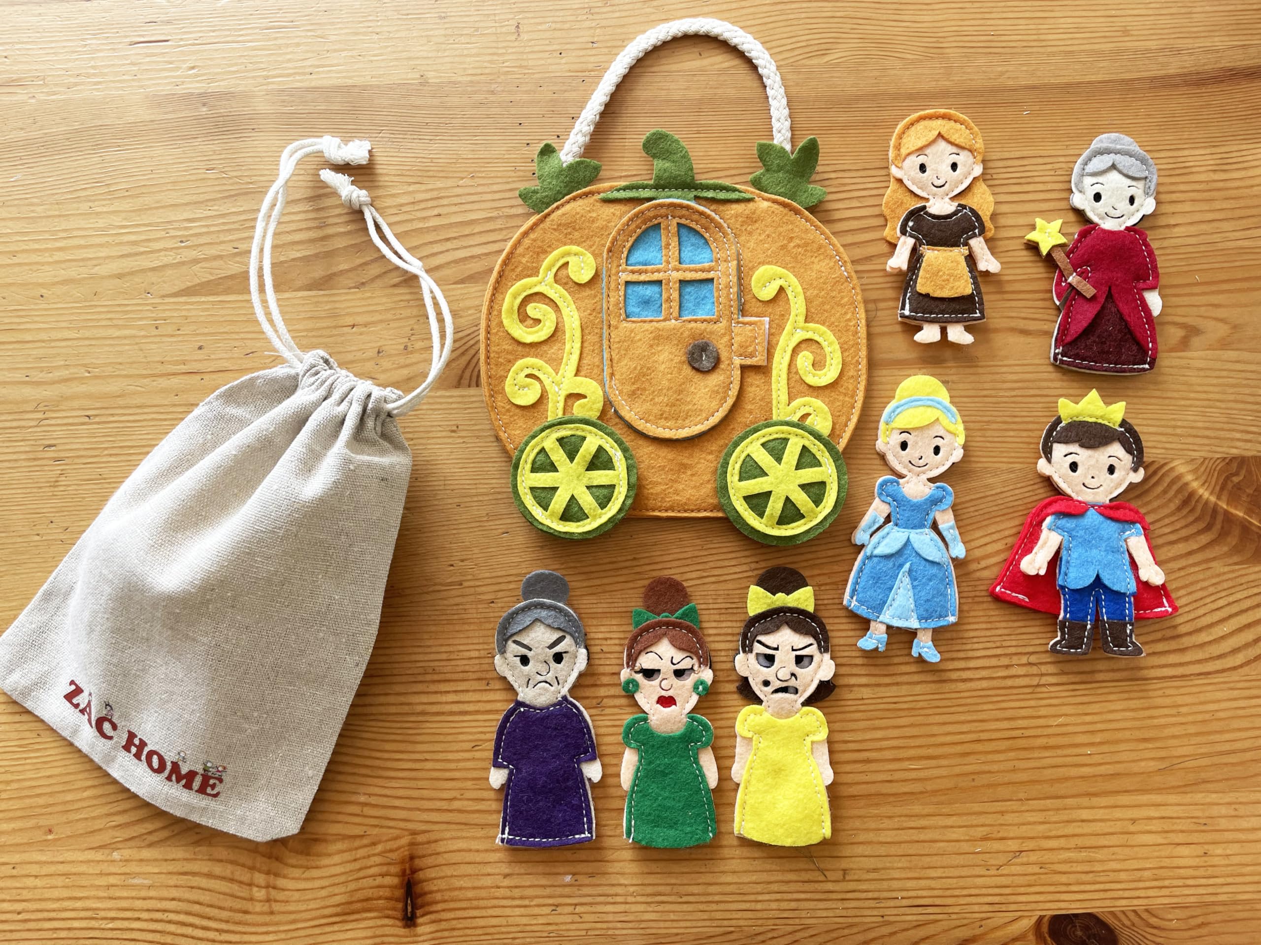 ZAC HOME Set di marionette da dito Cenerentola - Principessa, Principe, Fata, Madrina, Matrigna, Sorellastre e Carrozza di Zucca - Marionette in feltro con custodia per bambini per narrazione e gioco