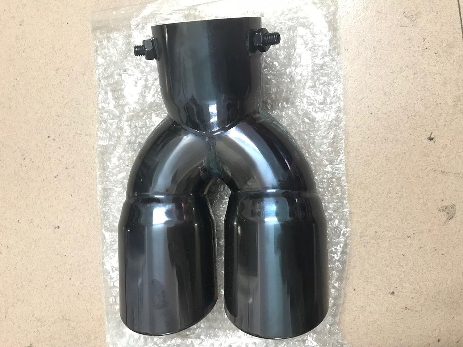 Car Truck Modification Chrome Stainless Steel Exhaust Rear Tail Pipe Tip Tailpipe Muffler Black Color Custom Fit For Toyota RAV4 2017 2018 2019 2020 (Just fit for car have original curved tailpipe)