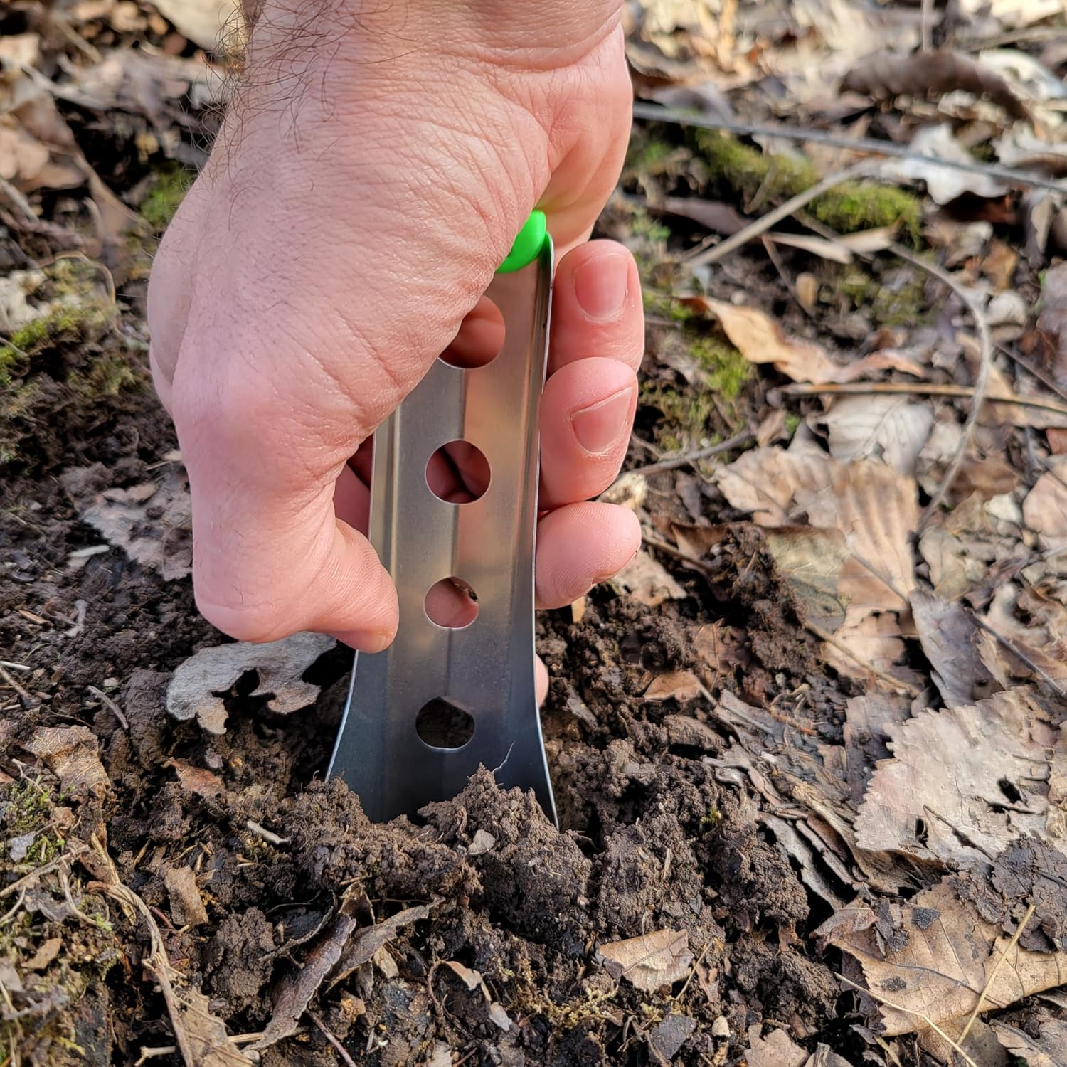 Ultralight Backpacking Trowel, 0.48 oz (13.5g) Neon Green image 4