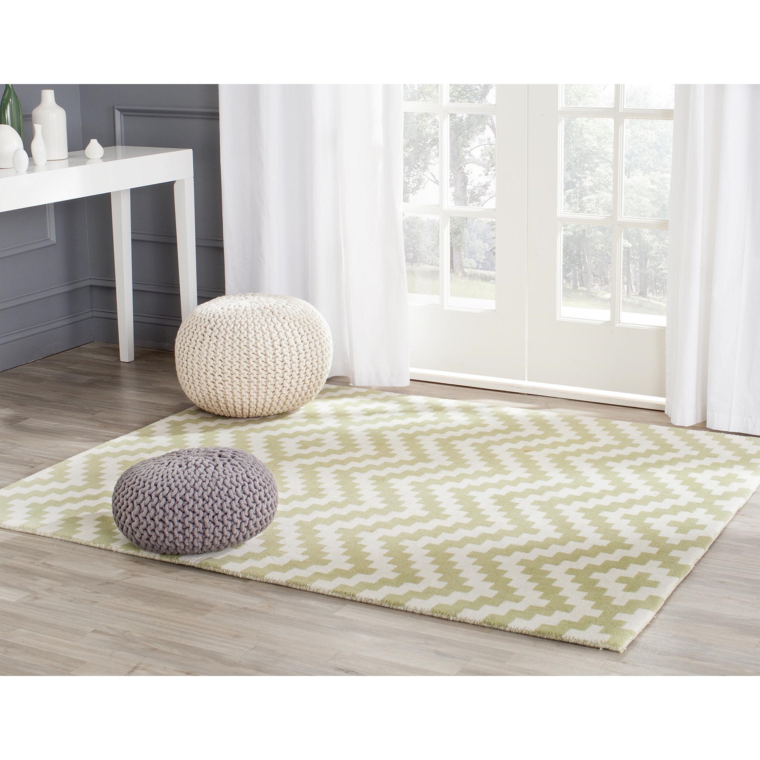 SAFAVIEH Area Rug 8x10 - Cambridge Collection - Large - Ivory & Light Green, Handmade Wool, Geometric Pattern, Ideal for Living Room, Bedroom, Office,