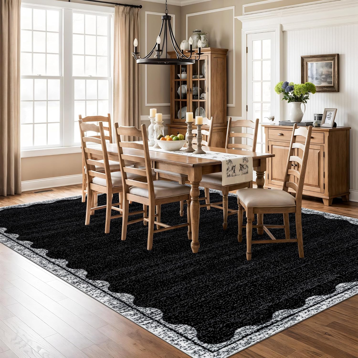 Rugshop Minimal Scalloped Border Indoor Area Rug for Living Room Bedroom Entryway, 7'10" x 10' Black/Ivory