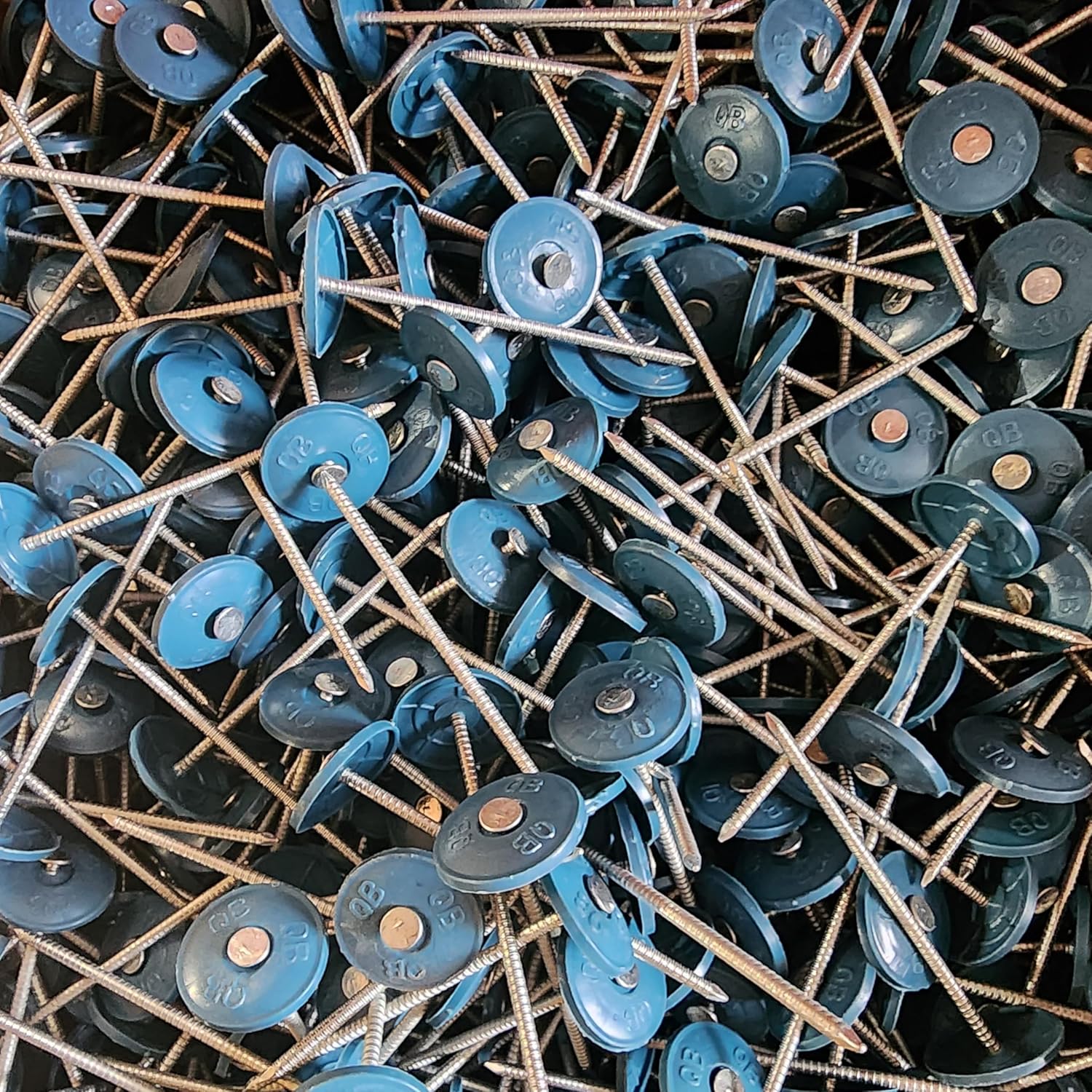 2000 Pack - 3 Inch - Round Plastic Cap Nail Roofing Nails Galvanized Tar Paper Nails for House Wrap Fastening Foam Board Roofing Felt Insulation Film (2000)