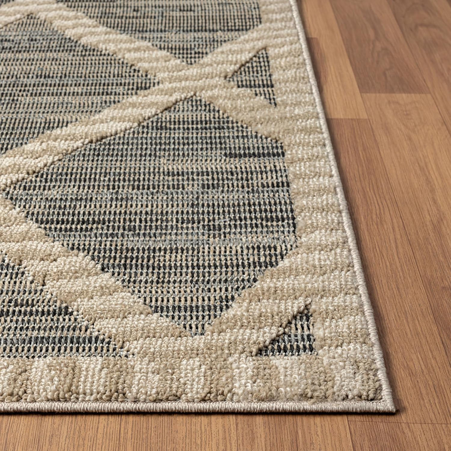 Nautica Indoor/Outdoor Area Rug, Modern Geometric Beige, 7' 10" x 10' High-Low Rug