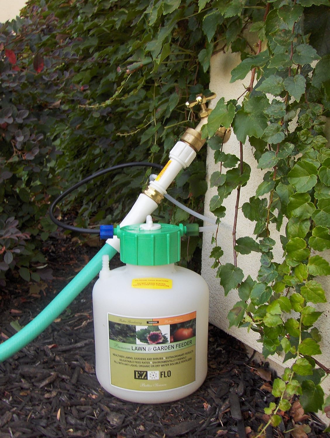 EZ Flo 3/4 Gallon Garden Hose Fertilizer Injector 2005-HB with Brass Garden Hose Shutoff Valve (Bundle, 2 Items)