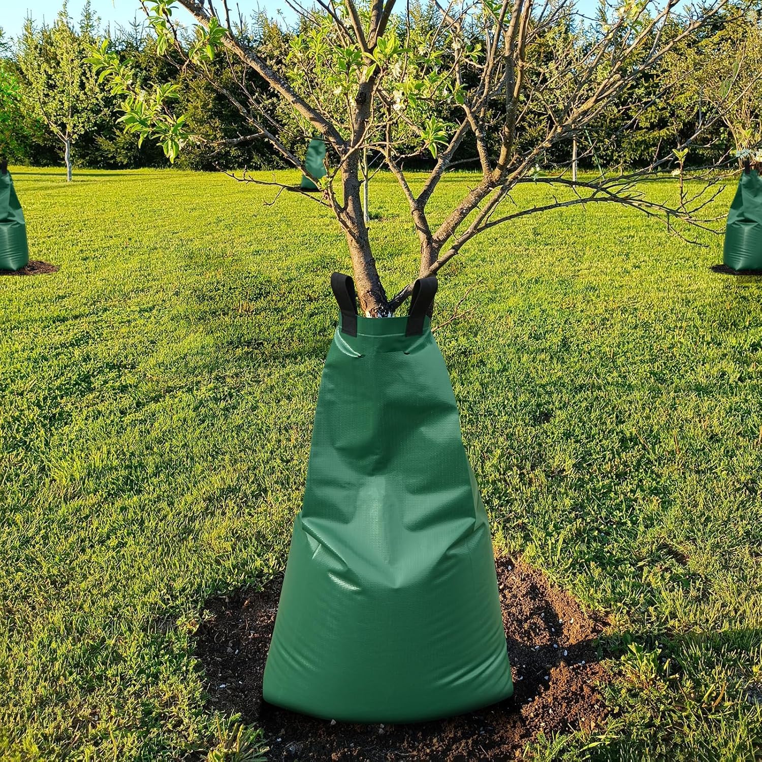 Baumbewässerungssack 75 Liter 10 Stück | Bewässerungssack aus robustem PVC für Bäume | Effiziente Tröpfchenbewässerung mit langsamer Wasserabgabe | UV-beständig und reißfest