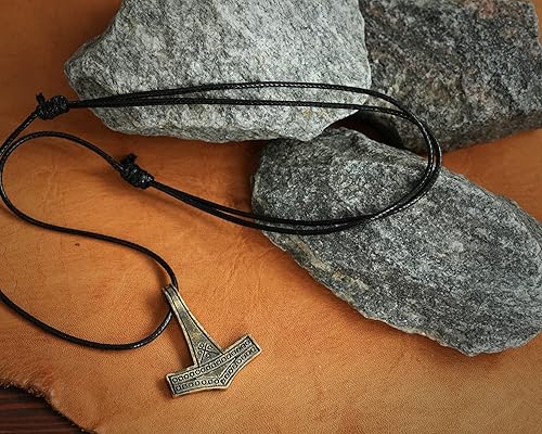 Miniatura 9 de Viking Thors Hammer Necklace Pendant - Vegvisir Aegishjalmur Helm of Awe Raven Huginn Muninn Pendant Necklace Amulet Talisman - Thor Necklace - Bear