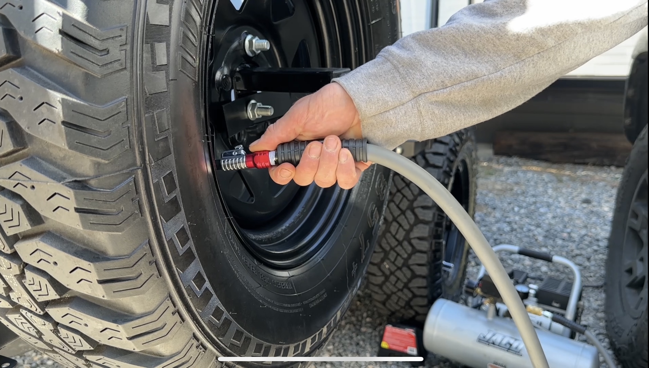Amazon.com: JACO Lightning S2 Quick-Connect Tire Air Chuck - 1/4
