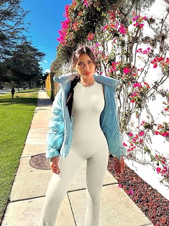 OQQ Women Yoga Crew Neck Sleeveless Bell Bottoms Flare Jumpsuits