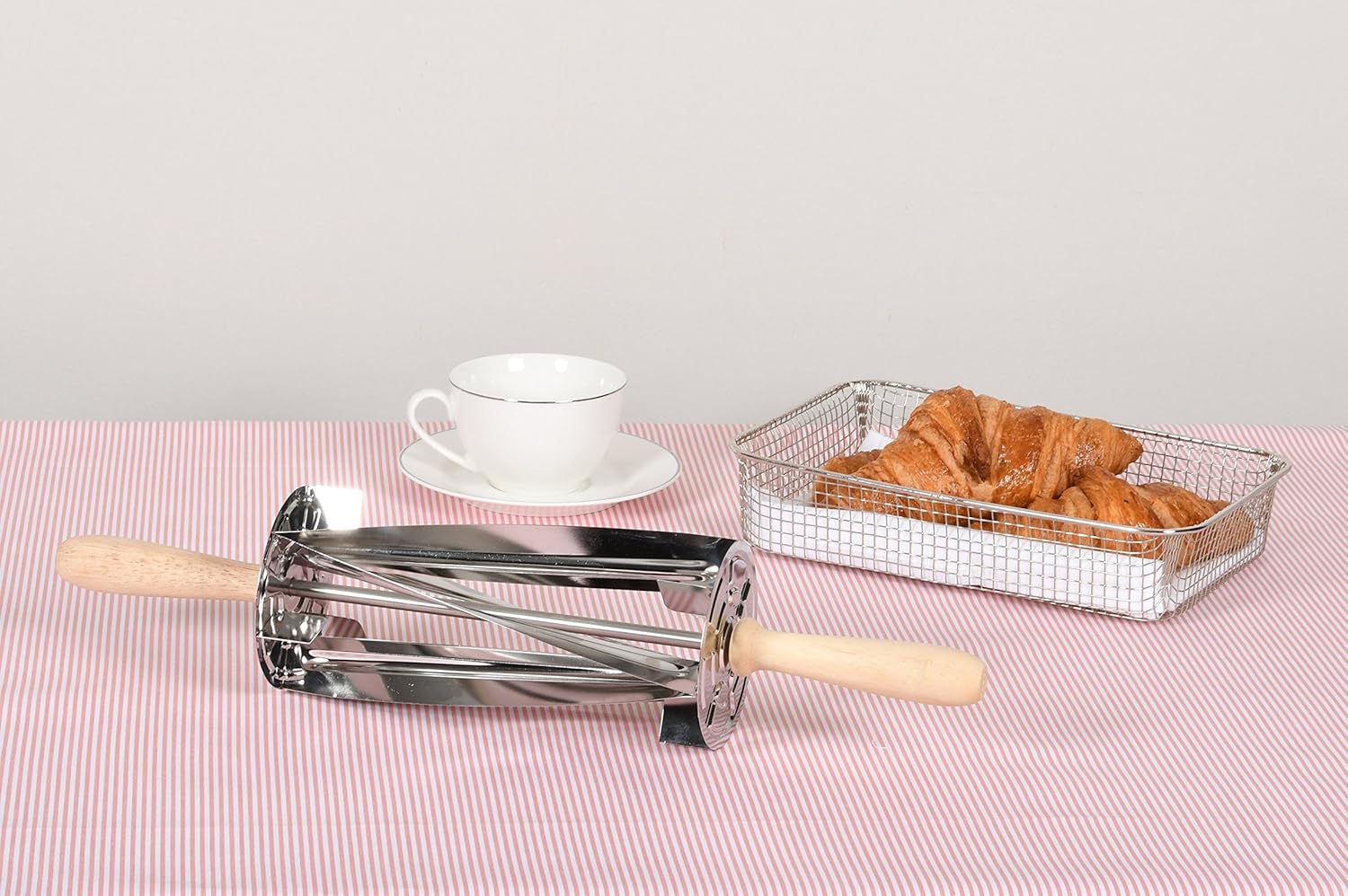 Louis Tellier Croissant Cutter