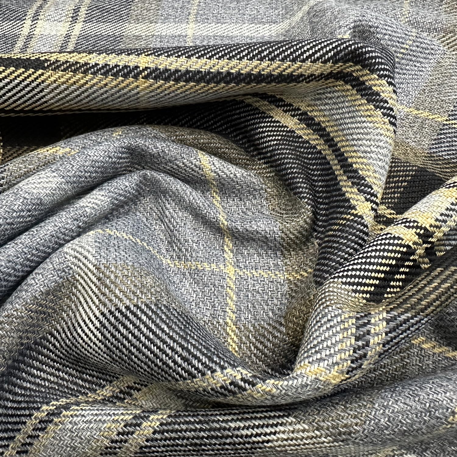 Glamour Secrets Beagle Upholstery Fabric Grampian Faux Wool Curtain Cushion Material - Sold Per Metre - 150 Cm Wide - 60" (Beagle)
