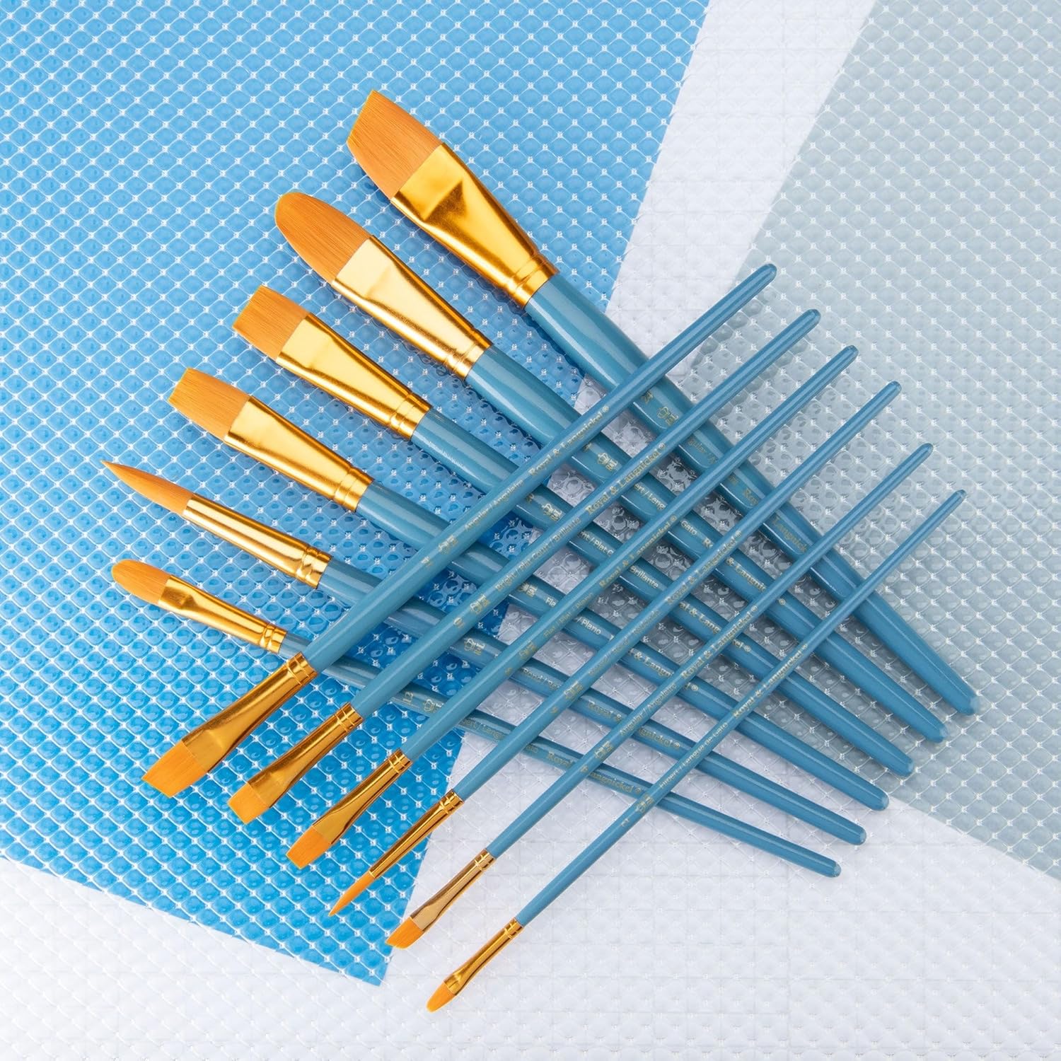 Royal Brush Manufacturing Royal and Langnickel Zip N' Close 12-Piece Brush Set in Vinyl Pouch