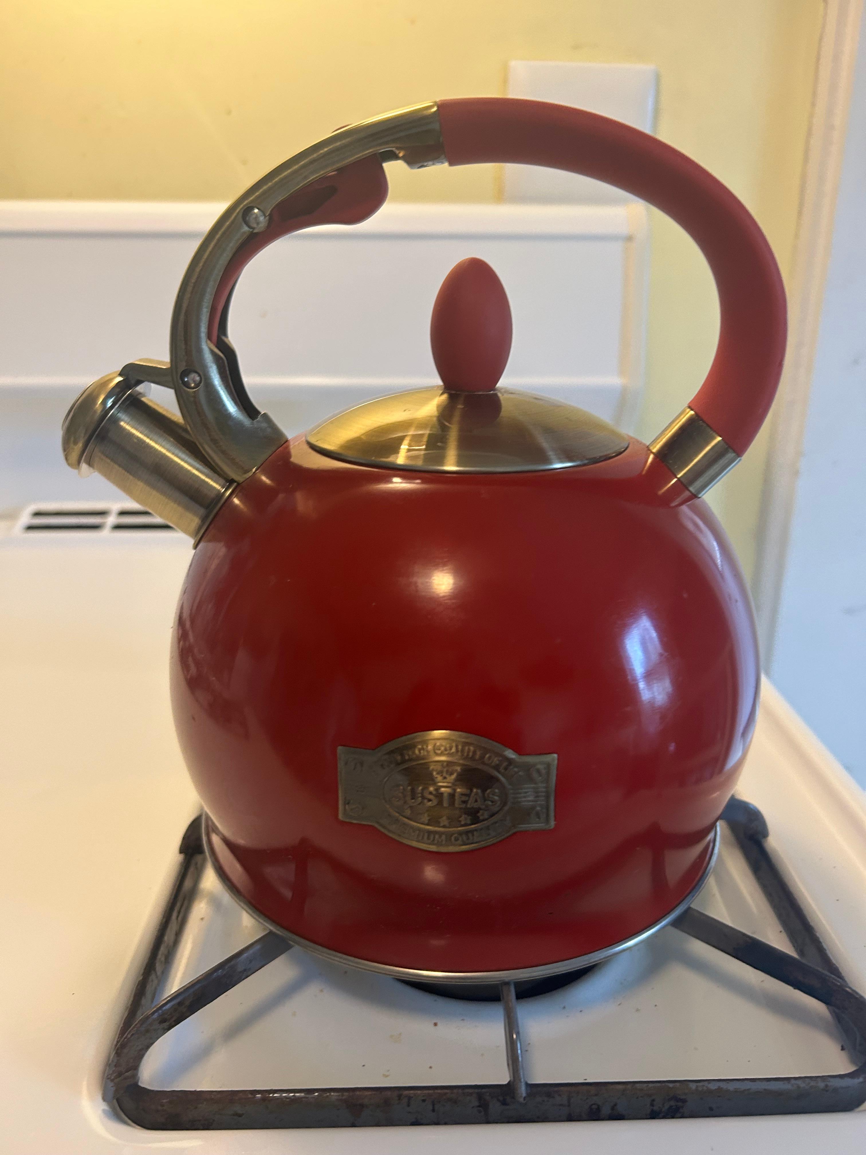 Watch Beautiful Susteas whistling tea kettle on Amazon Live