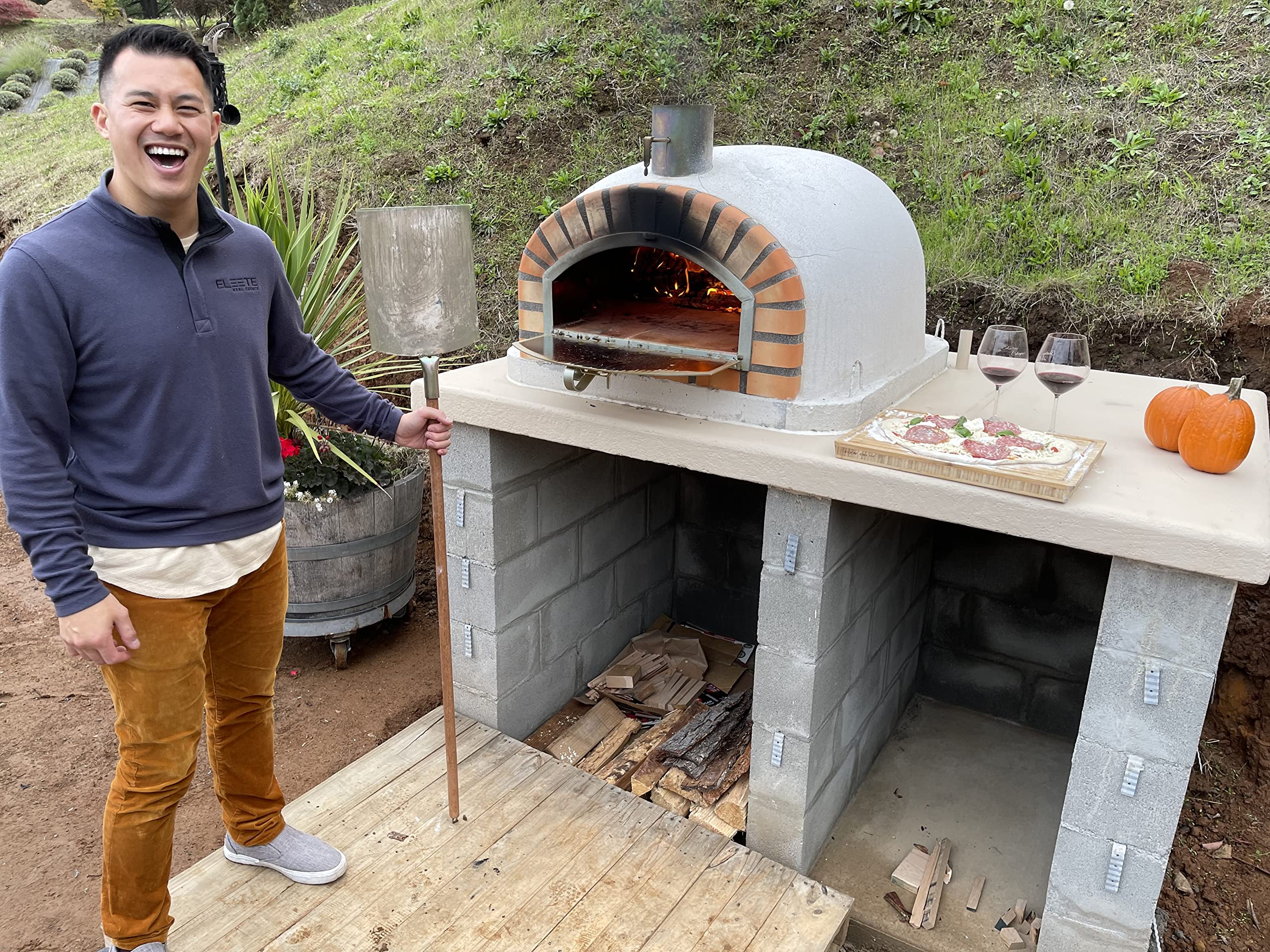 WoodFired Outdoor Pizza Oven Traditional ItalianStyle Handmade Refractory Cement Dome With