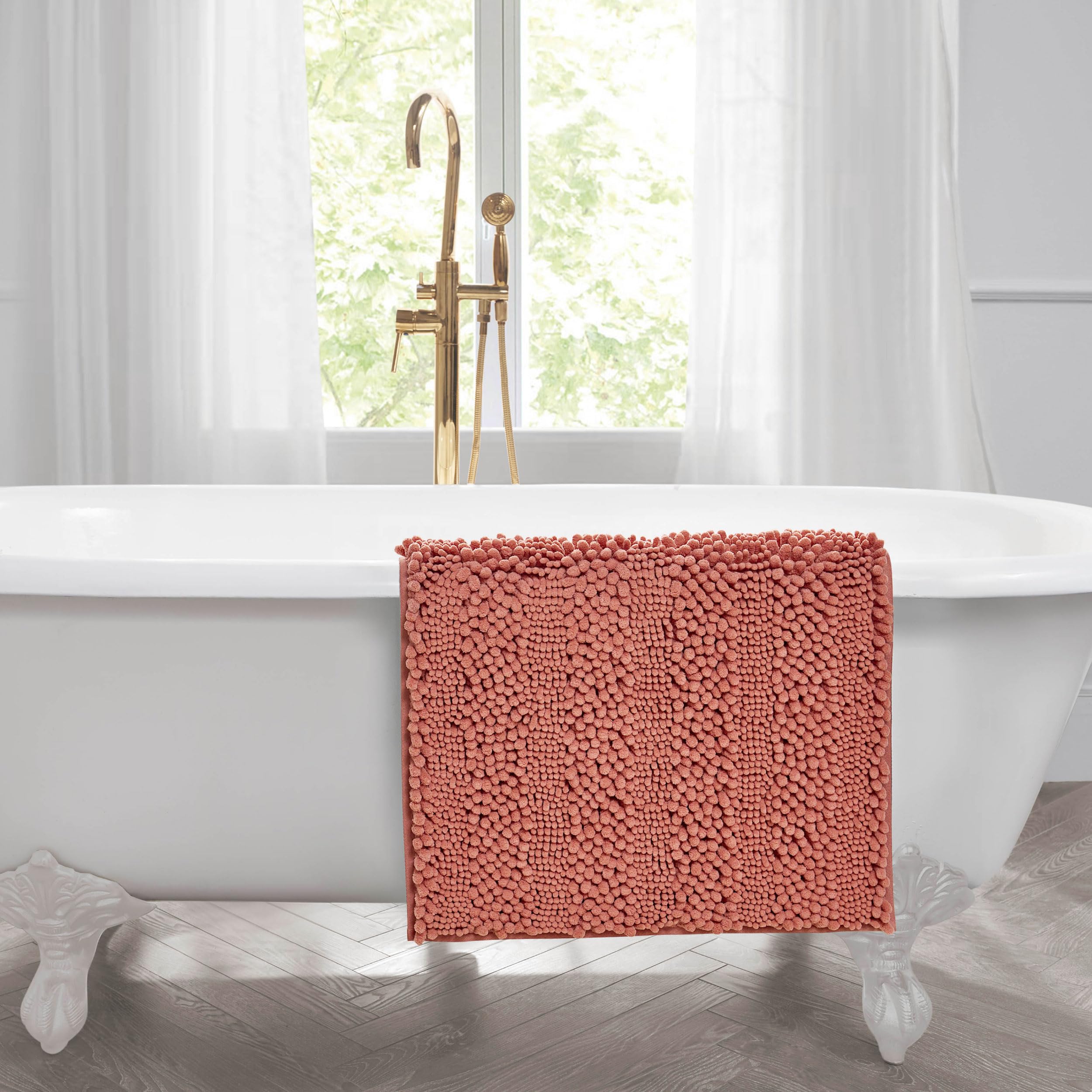 Amazon.com: Laura Ashley – Astor Chenille Bath Mat | 100