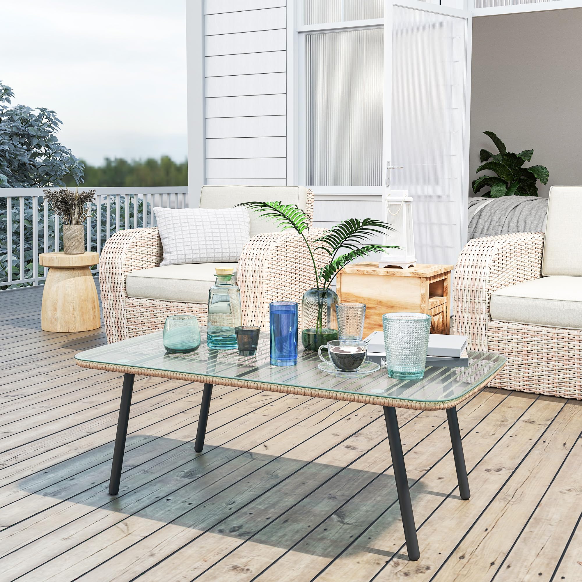 Outsunny Table Basse de Jardin en résine tressée avec Plateau en Verre trempé 5 mm, Table d'appoint pour terrasse, Patio, Balcon, extérieur, Cadre en Acier 110 x 60 x 40 cm, Aspect Bois Naturel