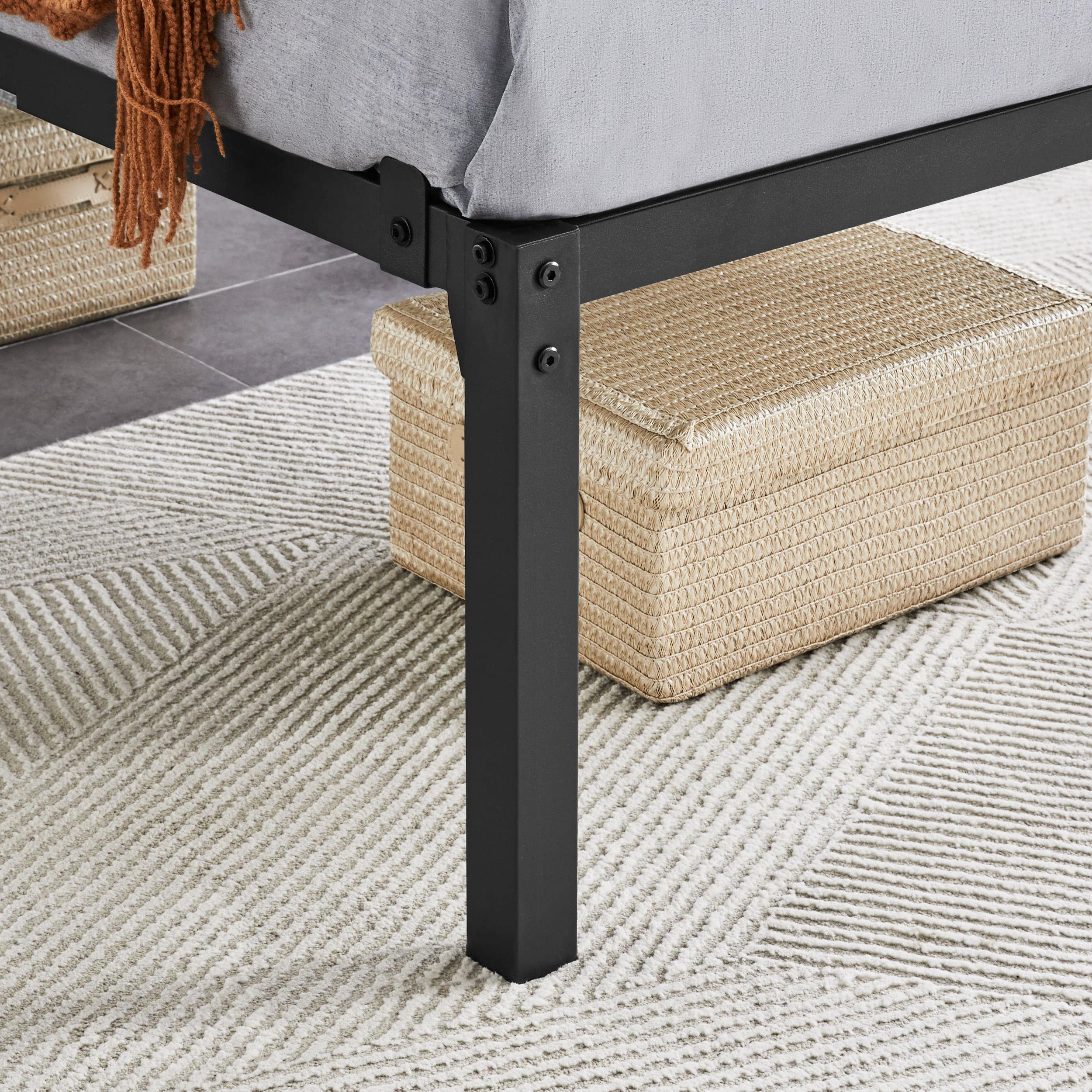 Abician Lit Simple Double en Métal Assemblage Simple pour Petits Espaces Adultes Noir 90x190cm/Noir