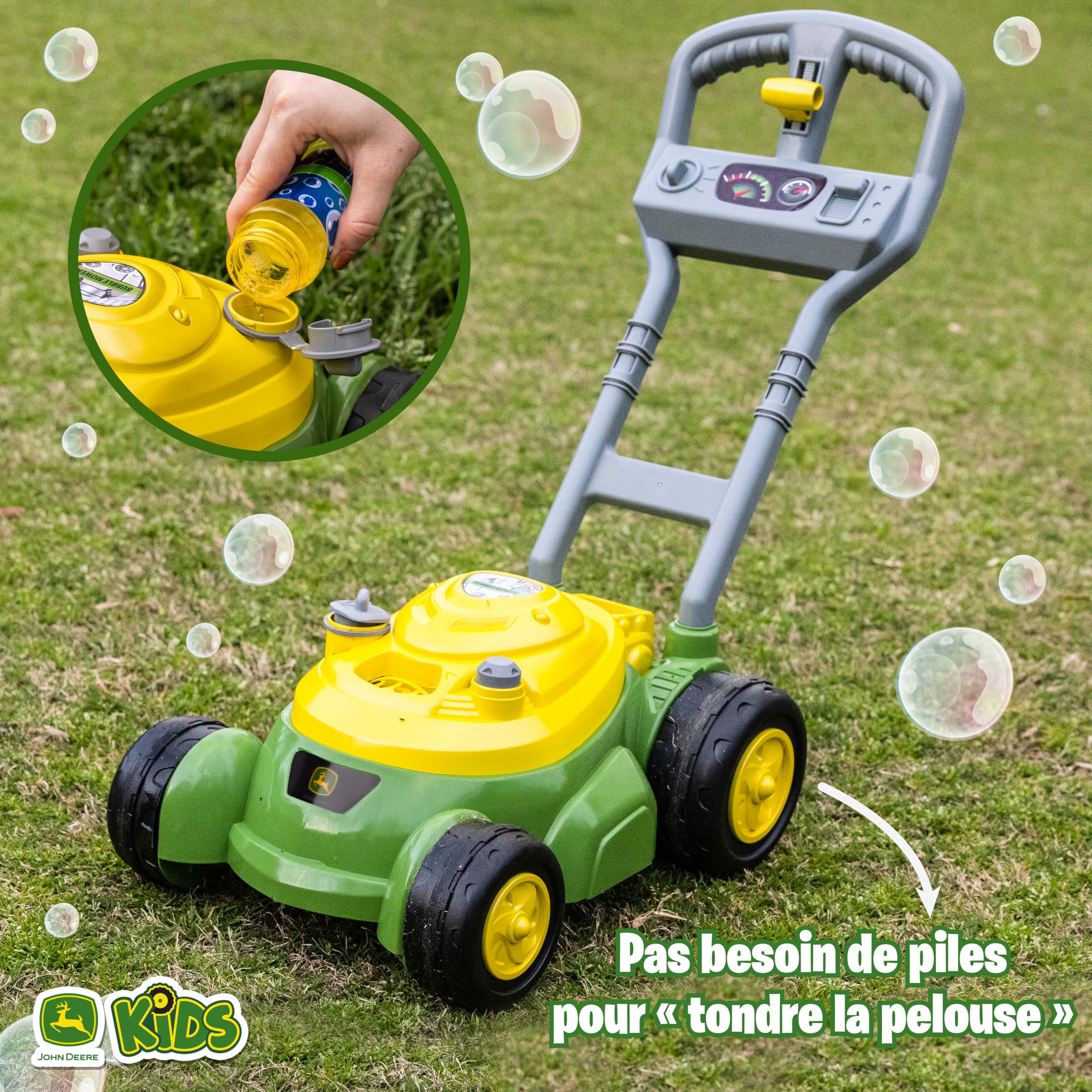 John Deere Tondeuse à Bulles pour Enfants, Jouet de Jardin Extérieur avec Machine à Bulles, Son Réaliste sans Piles, Jeu d’Imitation pour Filles et Garçons, Solution à Bulles Incluse, Dès 2 Ans