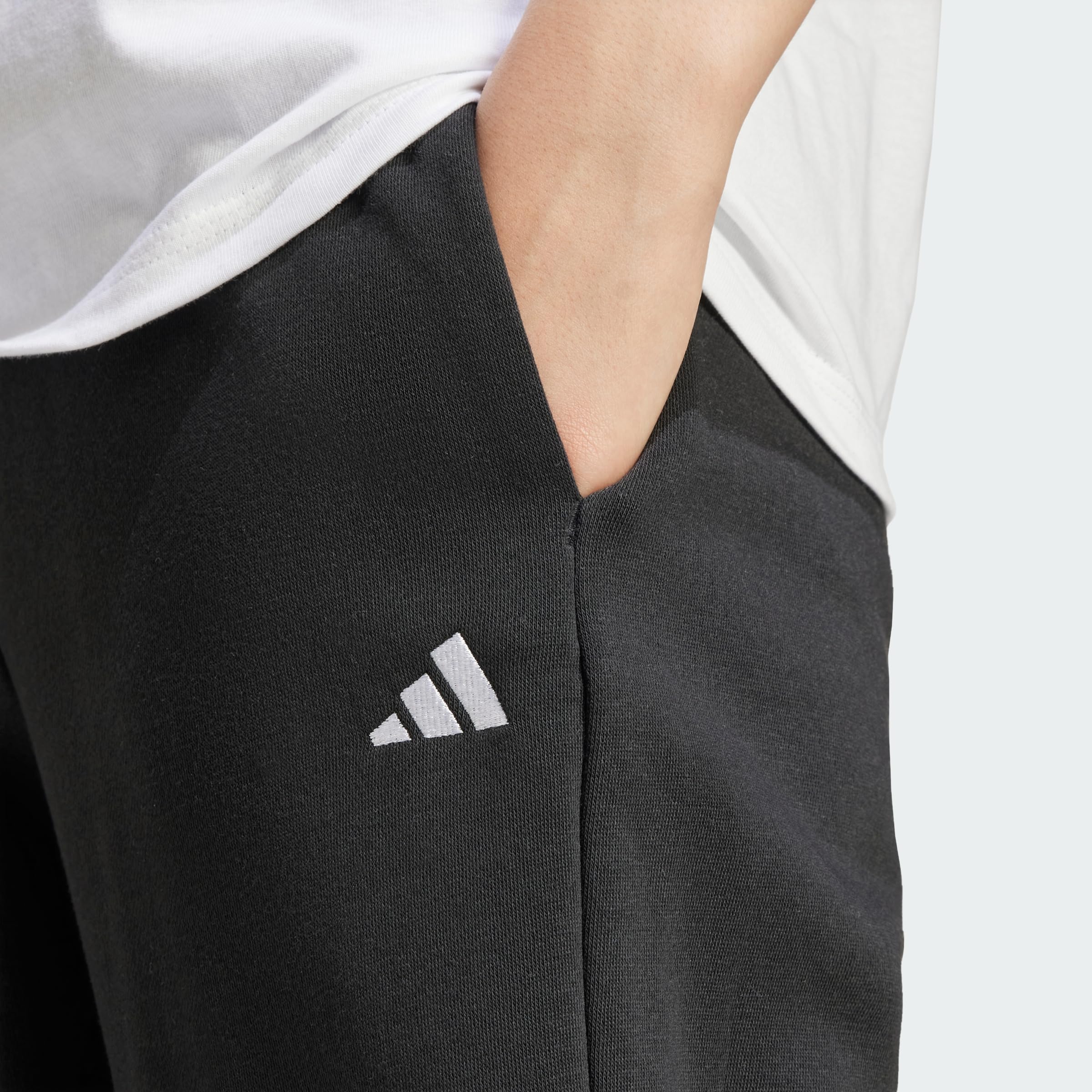 Adidas Damen Hose Essentials Small Logo Feel Cozy Open Hem Pant