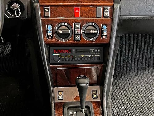 Miniatura 8 de Blaupunkt Hamburg SQM 23 DAB Retro Car Radio diseño de los años 80 con tecnología moderna, DAB+, Bluetooth y soporte USB