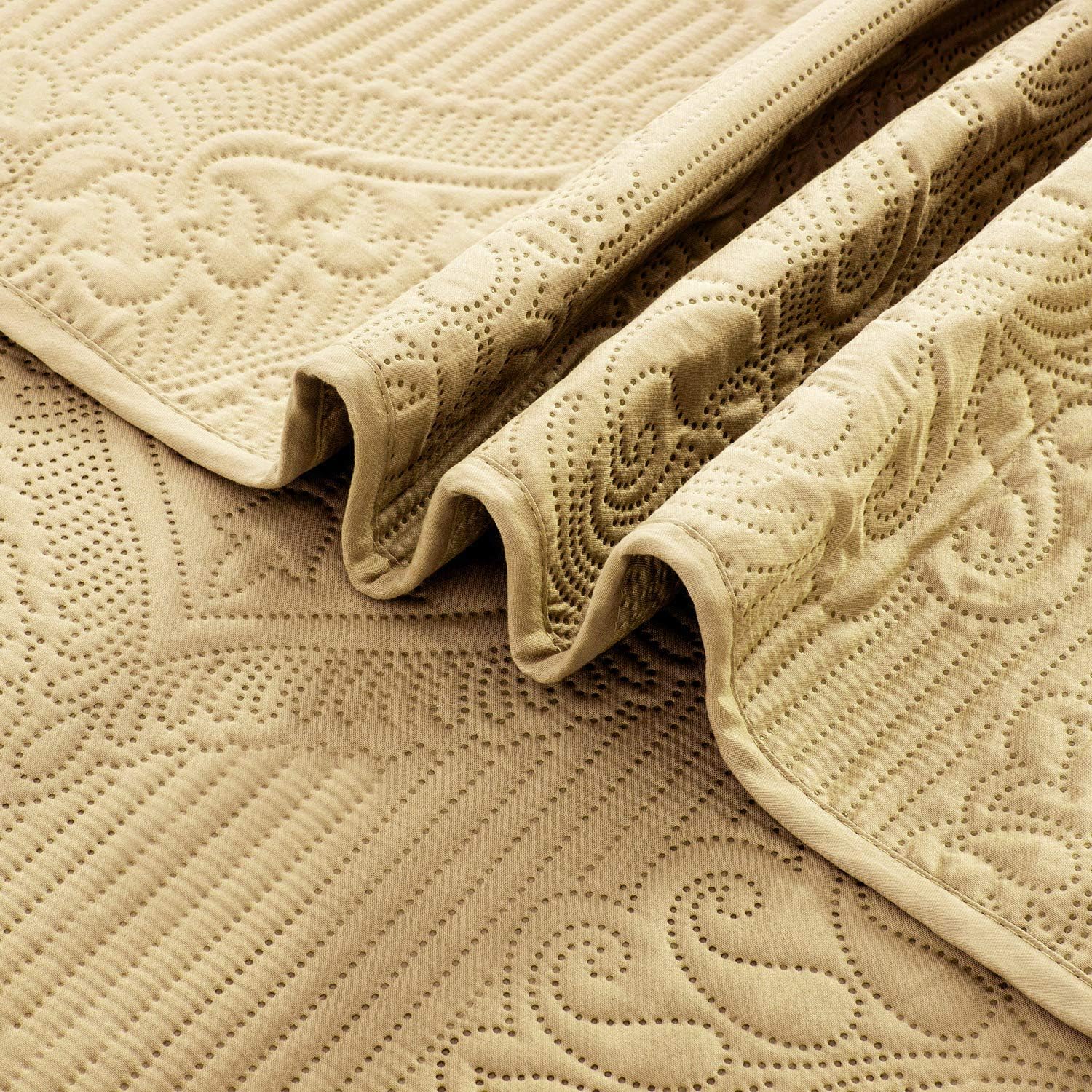 PU MEI Bedspread Quilt Set King Size Camel 3-Piece,Lightweight Embossed Comforter Bedding Cover,Soft Bed Coverlet Sets for Summer