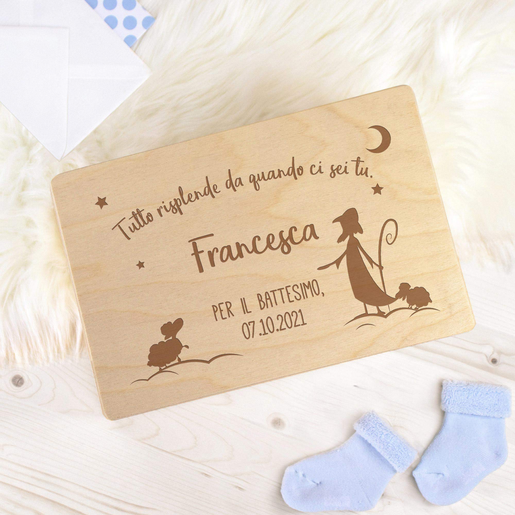 Casa Vivente Confezione Regalo in Legno con Incisione per il Battesimo Personalizzata con Nome e Data, Scatola dei Ricordi Portaoggetti, Accessori Decorativi Cameretta