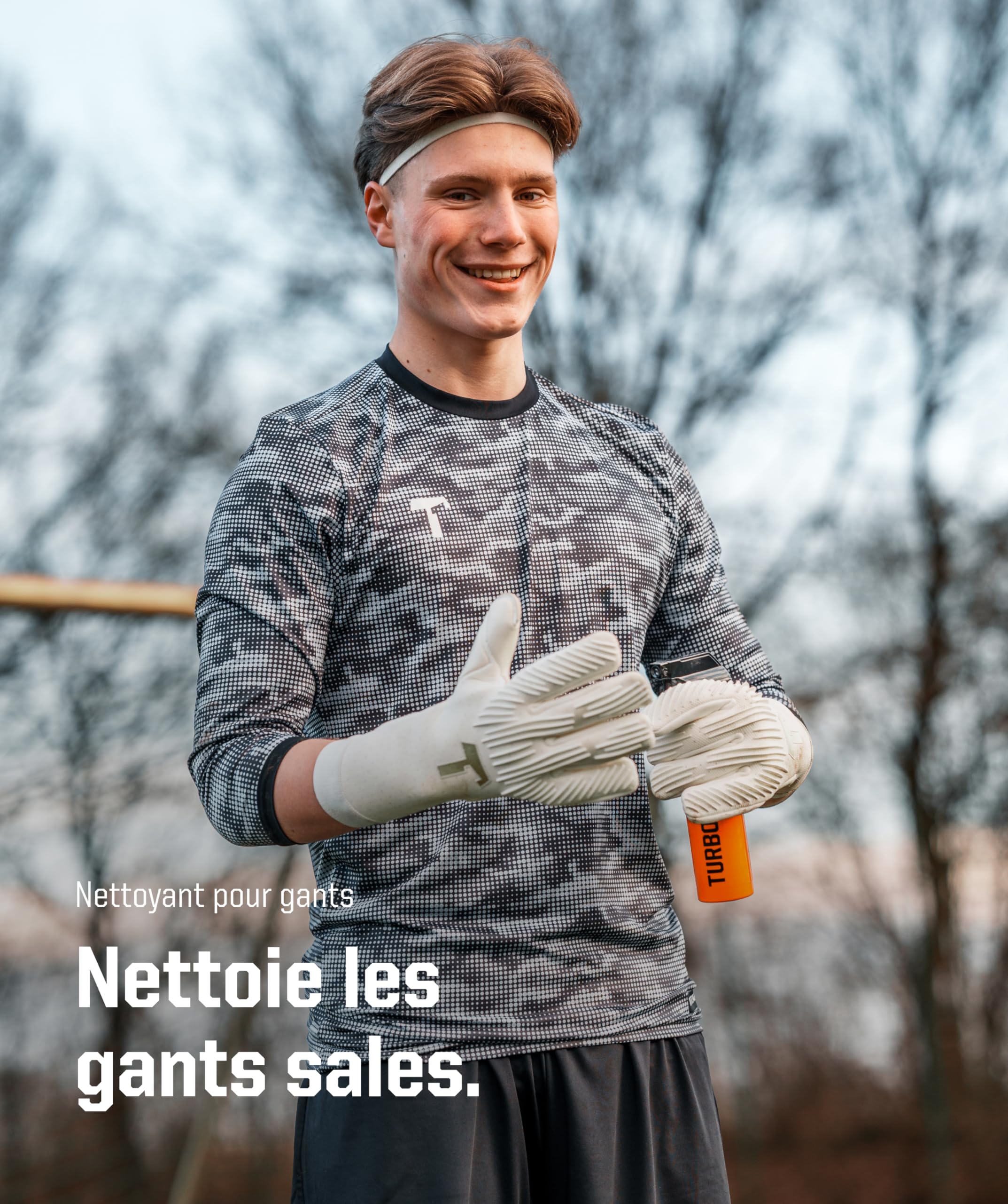 T1TAN TURBOCLEAN & TURBOFRESH nettoyant pour Gants de Gardien 200 ML, Nettoyage du Latex pour Grip Maximal et élimination des odeurs Contre Les bactéries, Performance et fraîcheur Longue durée