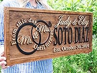 Vista 6 de Señal de Sr. y Sra. Regalo de boda de madera Regalo de despedida de soltera de madera Señal personalizada de compromiso Decoración