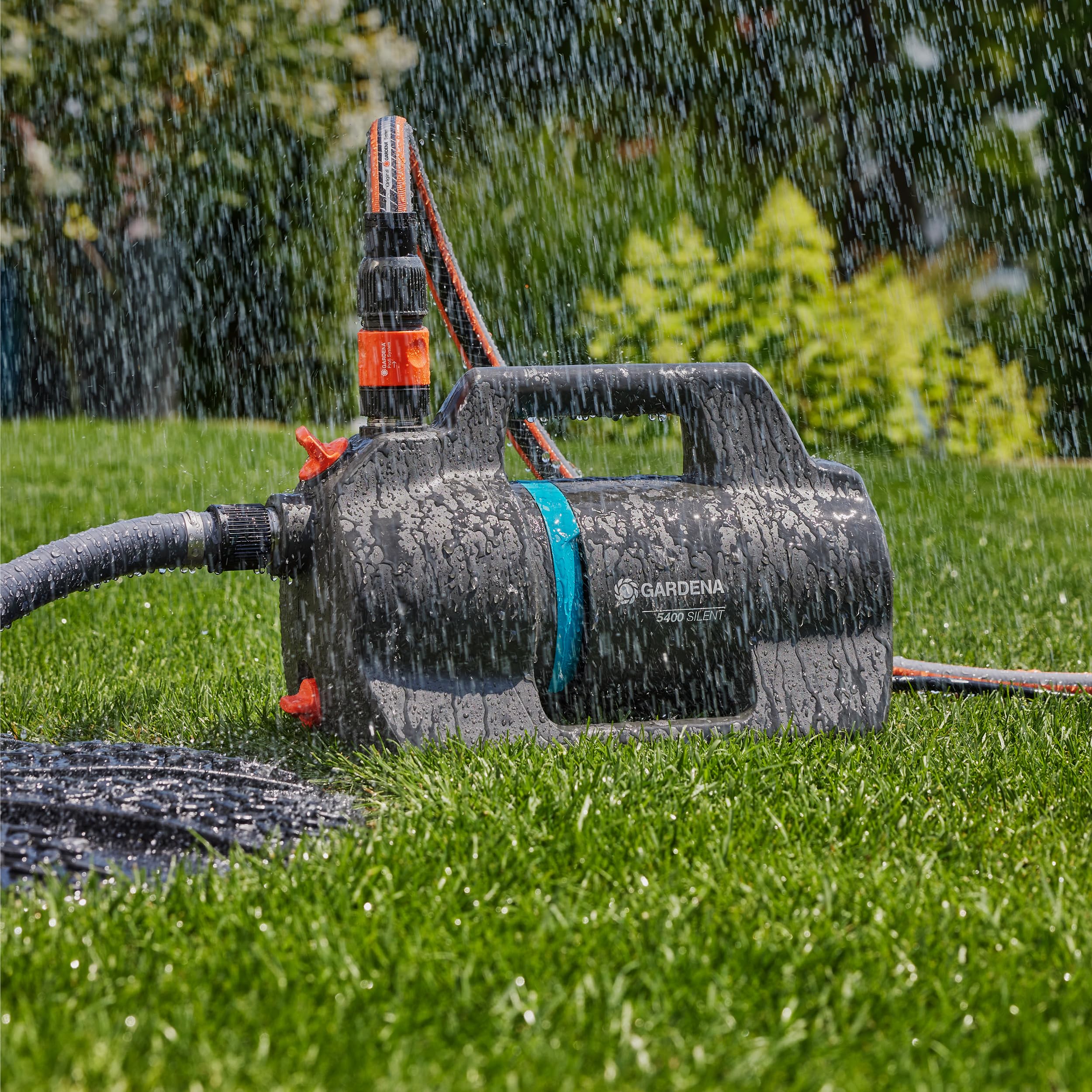 Gardena Gartenpumpe 5400 Silent Pumpen: 26% mehr Wasserdurchfluss bei gleichem Energieverbrauch im Vergleich zum Vorgänger-Modell*, Leise im Betrieb (09086-20)