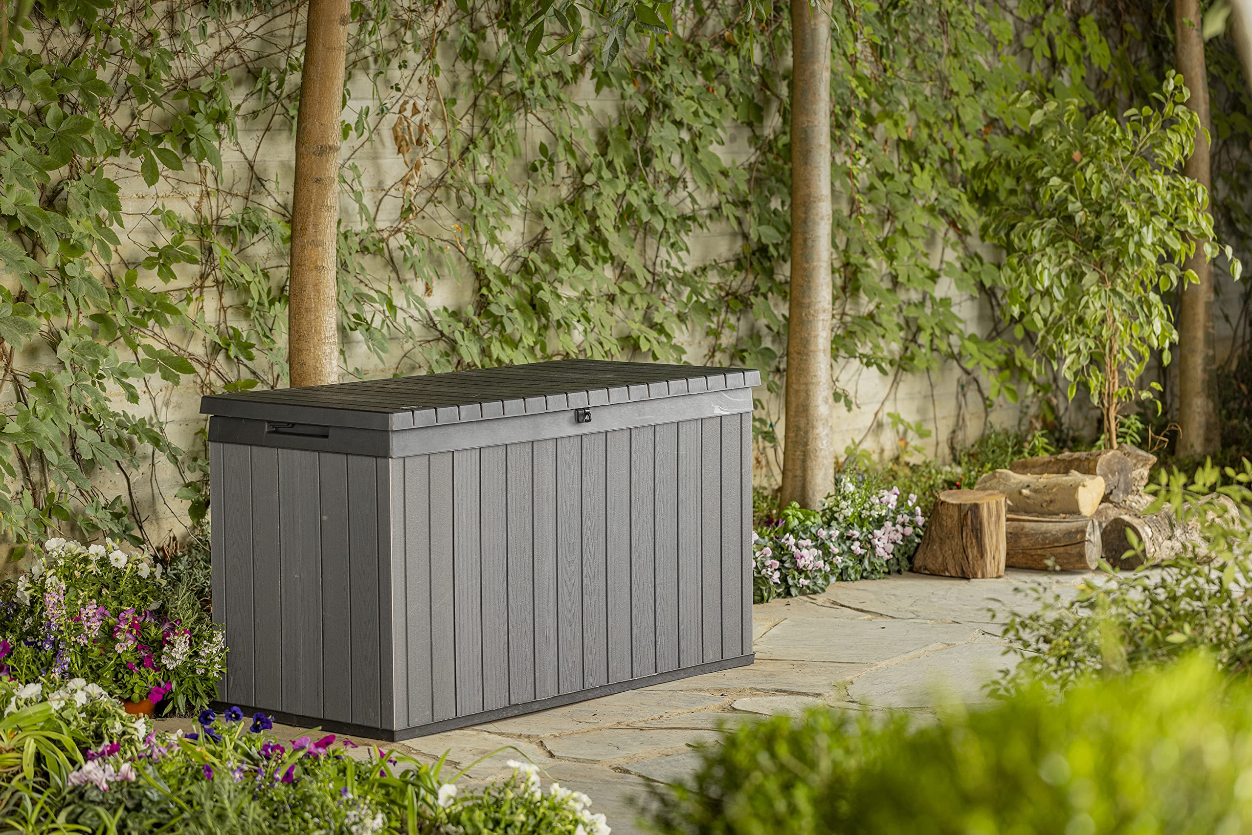 Keter Auflagenbox/Kissenbox Darwin 150-570 Liter l 100% Wasserdicht l mit Belüftung dadurch kein übler Geruch/Schimmel l Moderne Holzoptik l Deckel belastbar bis 300 KG (2 Personen), Graphit/Grau