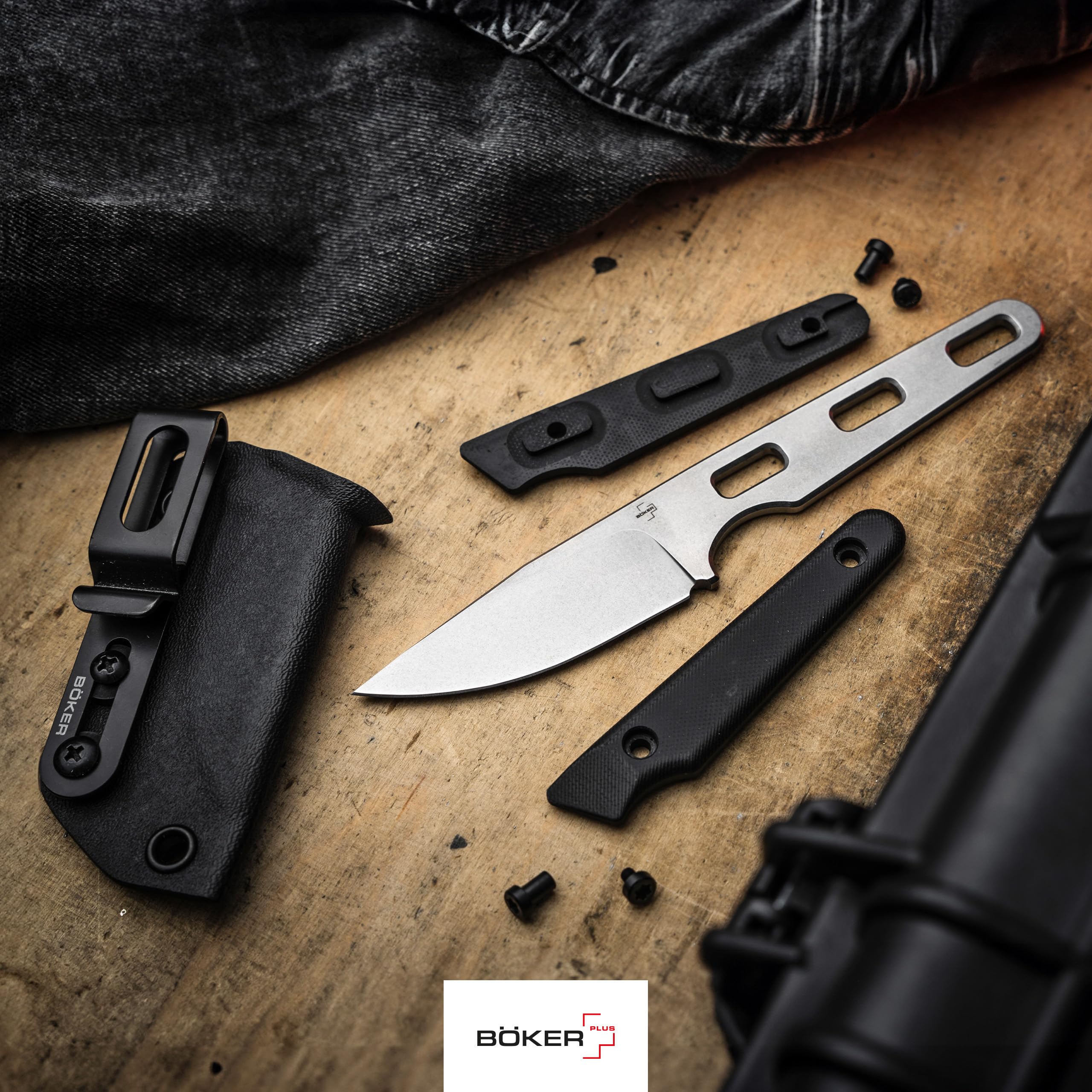BÖKER PLUS® Sentinal - Outdoor Messer klein mit Kydexscheide & Clip - Neck Knife 42a konform mit 10 Griff schwarz - EDC Messer feststehend mit 7,5 cm Sandvik Klinge - Droppoint Gürtelmesser legal
