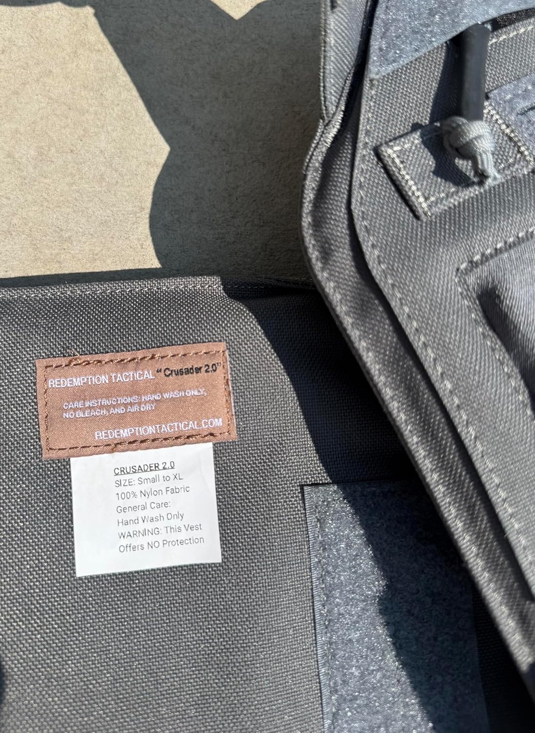 Redemption Crusader 2.0 Molle Quick Release Buckles Airsoft Vest With Adjustable Size Sides And Triple Pouch - Image 9