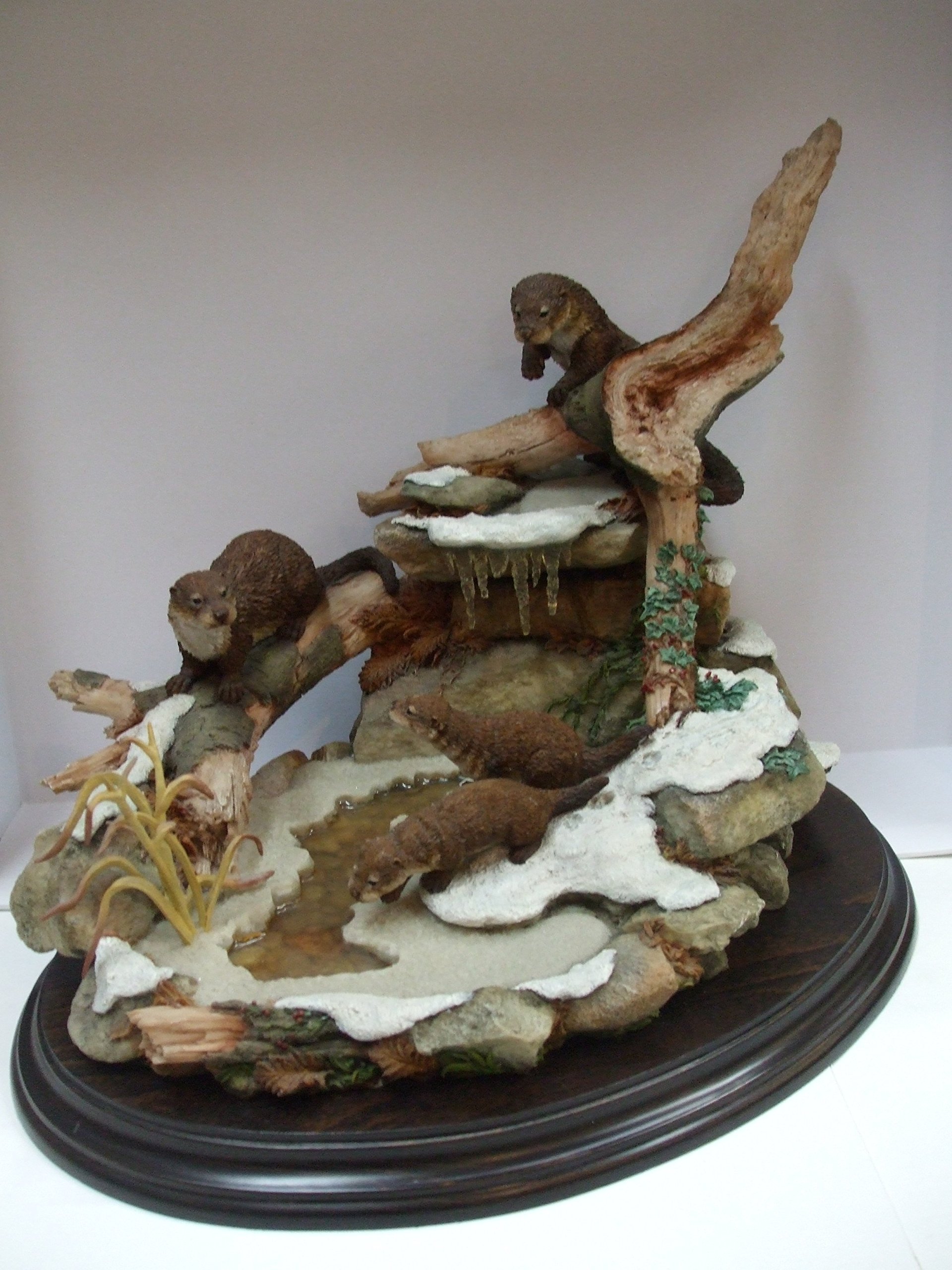 Country Artist WINTER SANCTUARY OTTER & CUBS CA632 LIMITED EDITION