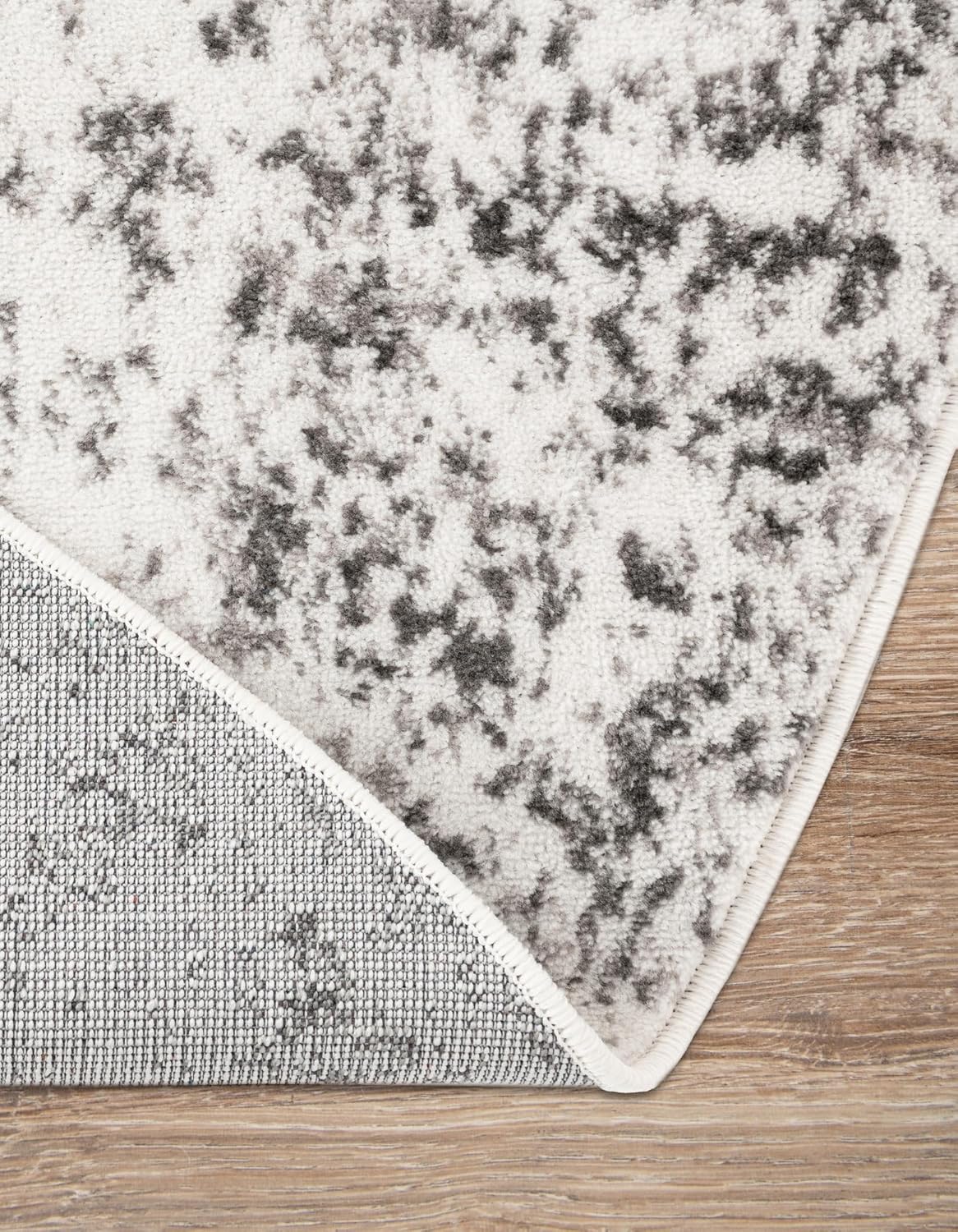 Unique Loom Sofia Collection Area Rug - Casino (3' 3" x 5' 3" Oval, Gray/ Beige)