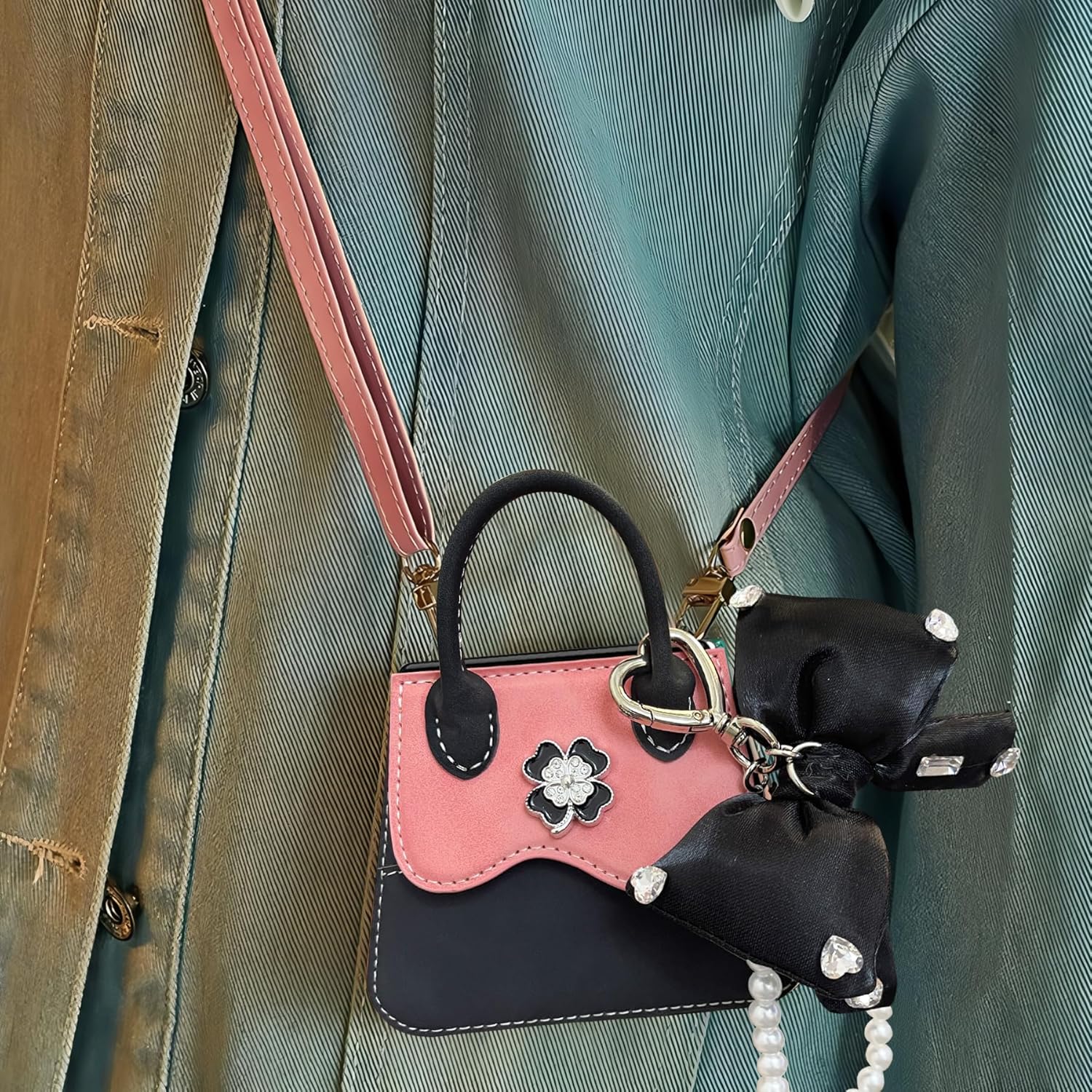 for Samsung Z Flip 6 Case Cute Shape, Stylish Design Z Flip 6 Phone Case for Women Girls, Shockproof Crossbody Case Compatible with Galaxy Z Flip 6 Black