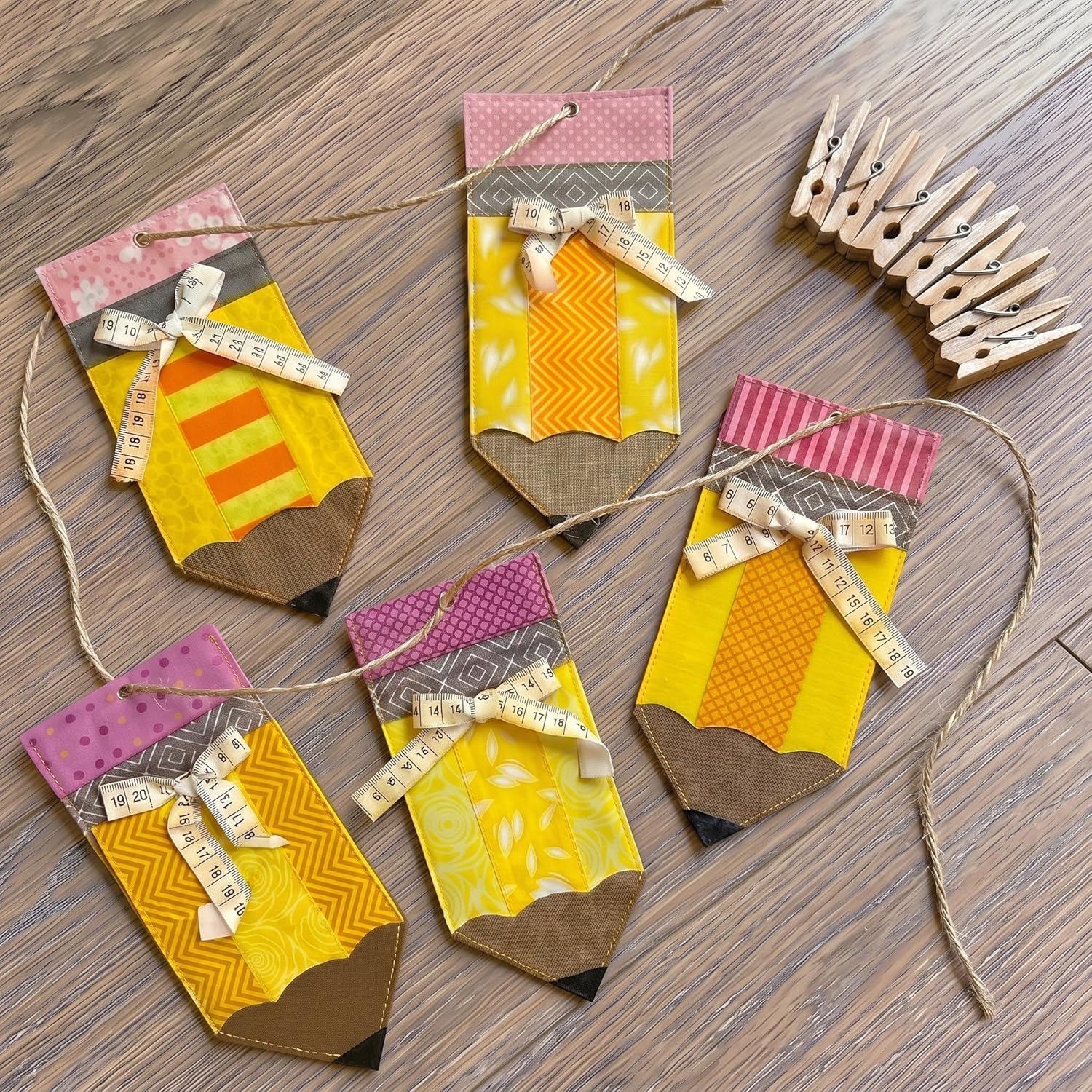 Breling 3 Pack Back to School Felt Pencil Banner Cute Classroom Pencil Garland 15 Pcs Felt Pencils and 15 Clips with 6.5ft Ropes Welcome Back to School Hanging Banners DIY for Graduation First Day