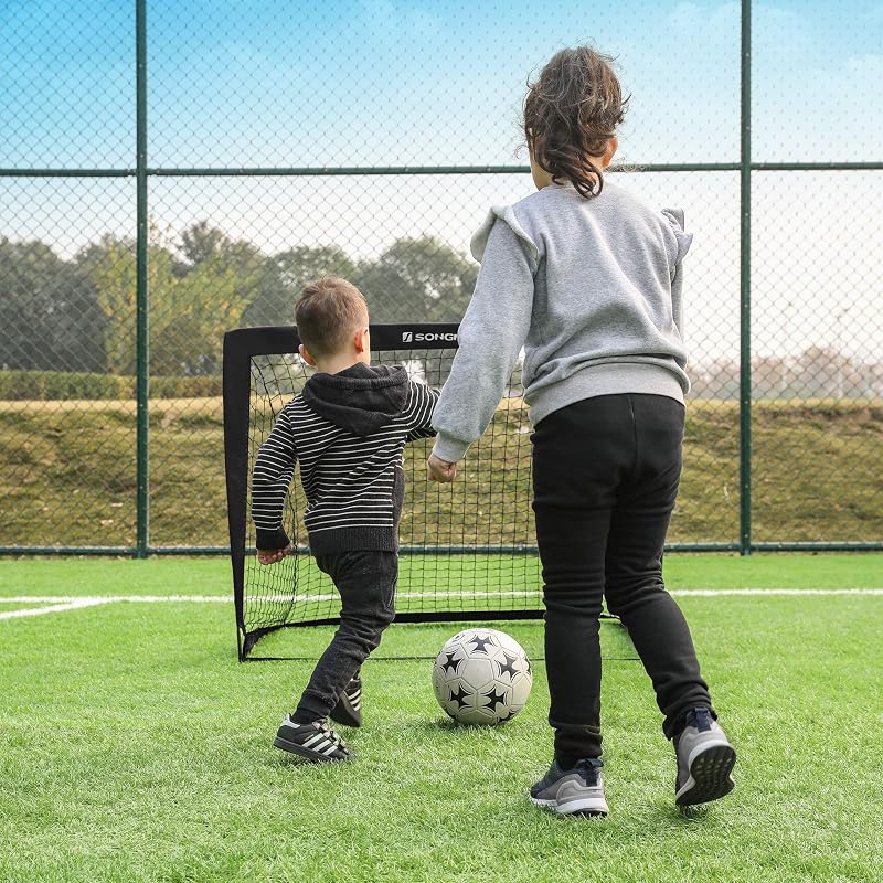 SONGMICS Gyerek Futballkapu Szett 2 db Felugró Kapu 90x120x90 cm Kerthez Strandra