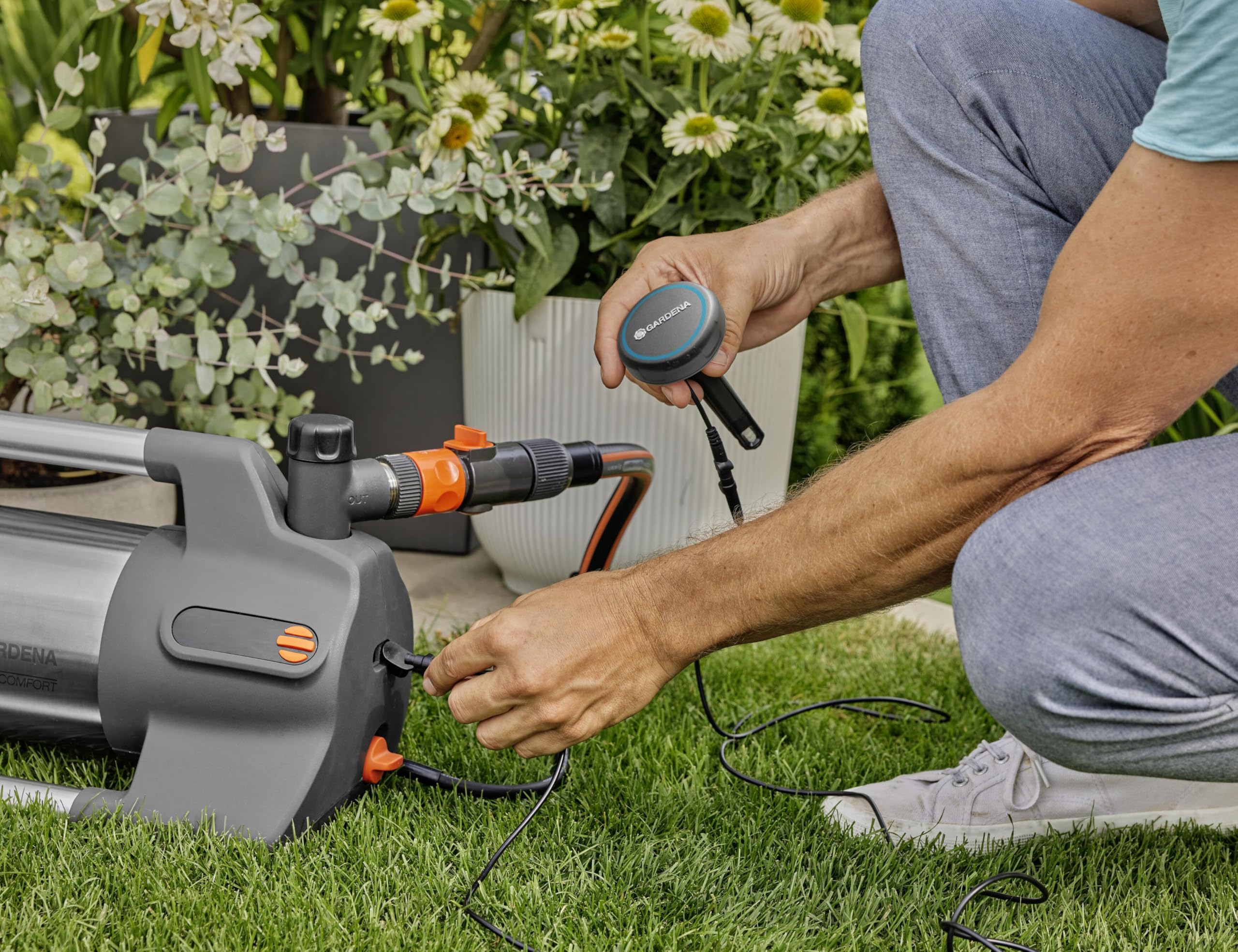 Gardena Gartenpumpe 6300 SilentComfort: Extra leise Bewässerungspumpe via App steuerbar, Fördermenge 6300 l/h, Trockenlaufsicherung, rostfreier Edelstahl, stromsparend und wasserfest (9058-20)
