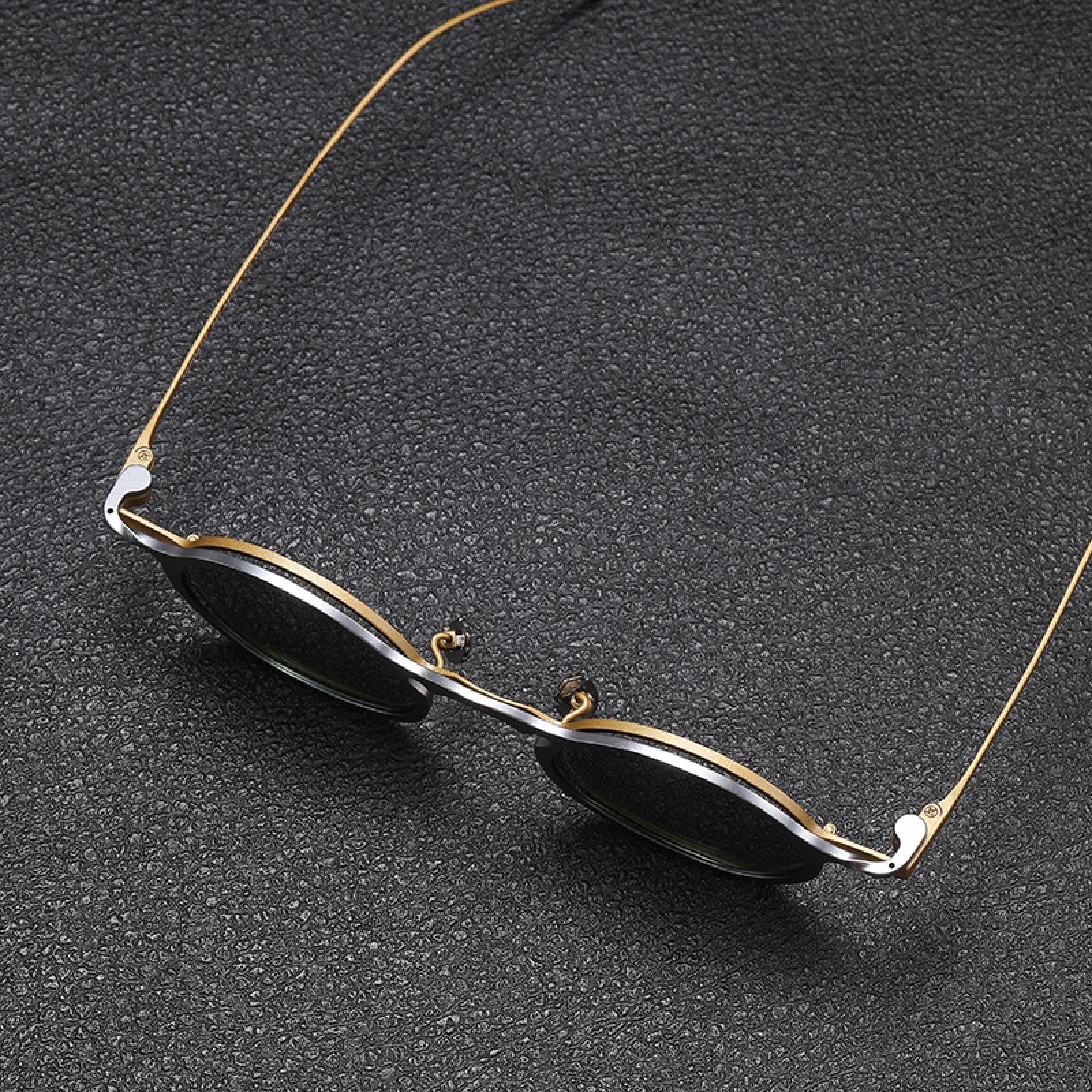 Montura de gafas de titanio puro con clip magnético 2 en 1 vintage para hombre, gafas polarizadas retro