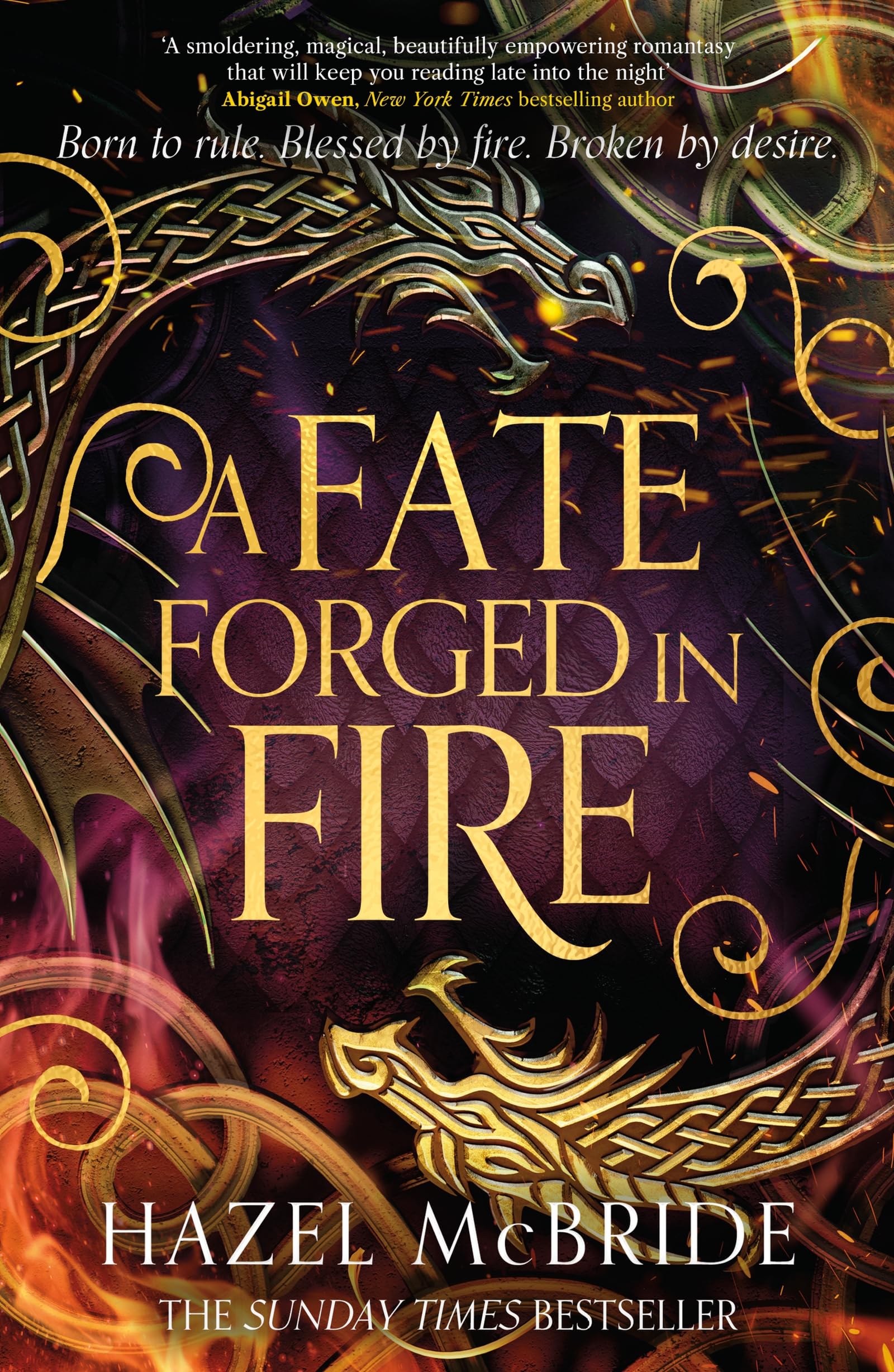 A Fate Forged in Fire: The bestselling romantic fantasy phenomenon and TikTok sensation (Bonded to Beasts) (English Edition)