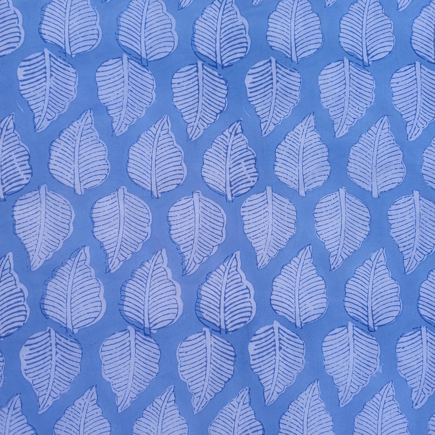 E-Tailor® Hand-Block Printed Pre-Cut Cotton Fabric Ideal for Dressmaking, Sewing, Crafting, Upholstery, Patchwork, Curtains, Quilting Etc. (Indigo, 5 Yard pre Cut)