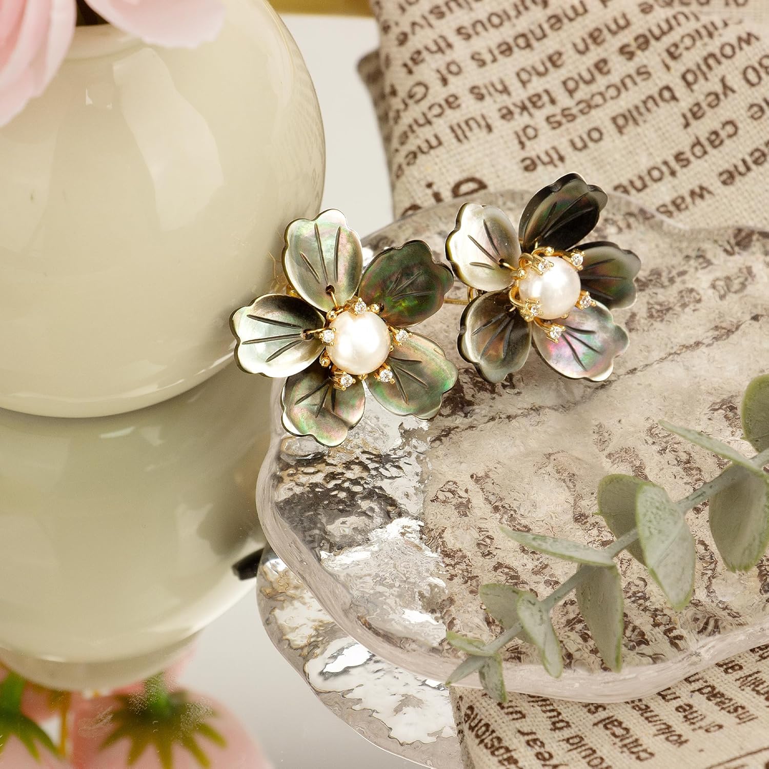 ELEXIS Amethyst Flower Mother Of Pearl Earrings For Women Dangle Handmade Trendy Wedding Pretty Purple Hanging Earrings Engaged Bridesmaid Lavender Haze Vintage Jewelry Gift For Mom - Image 4