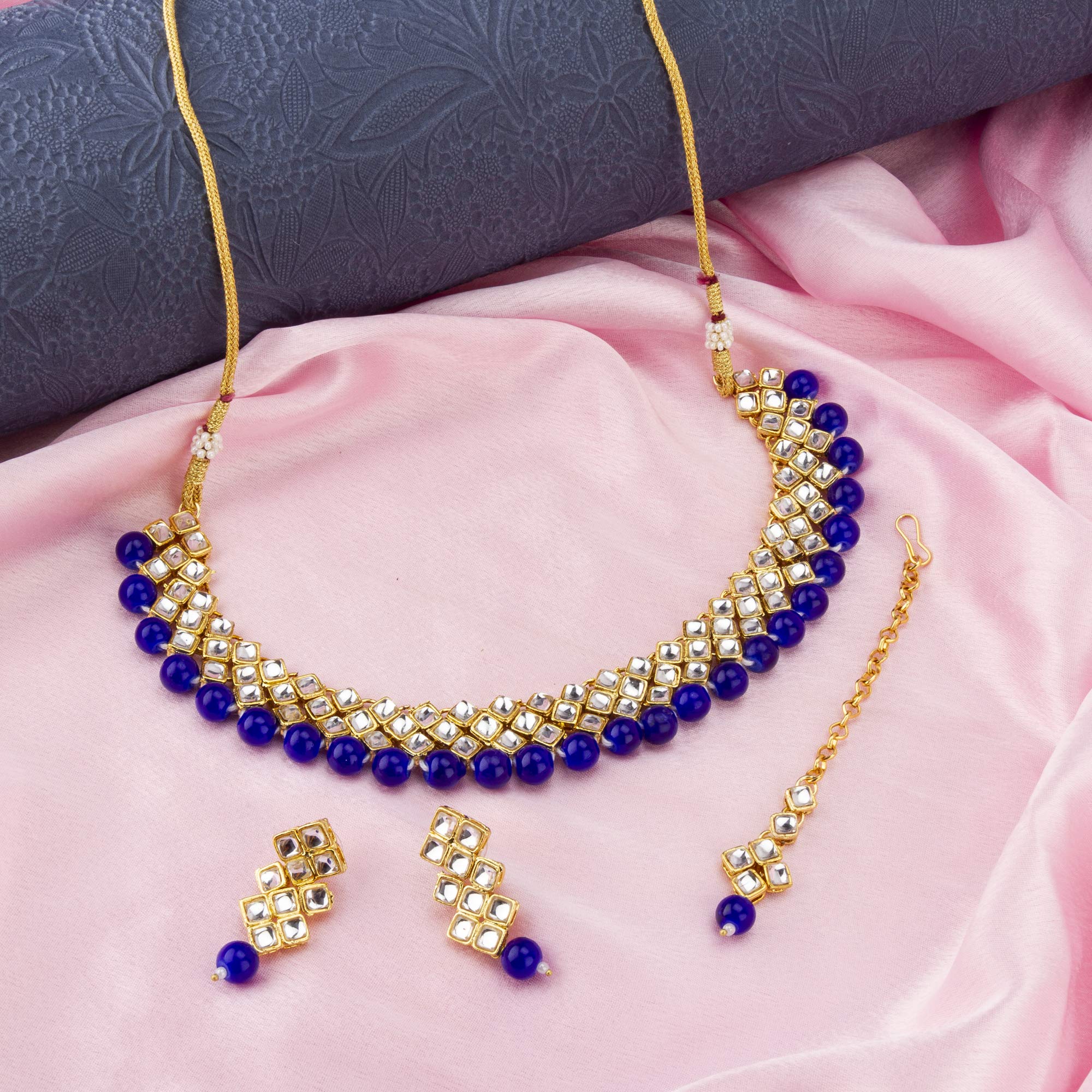 Kundan & Pearl Plated Set Design 7