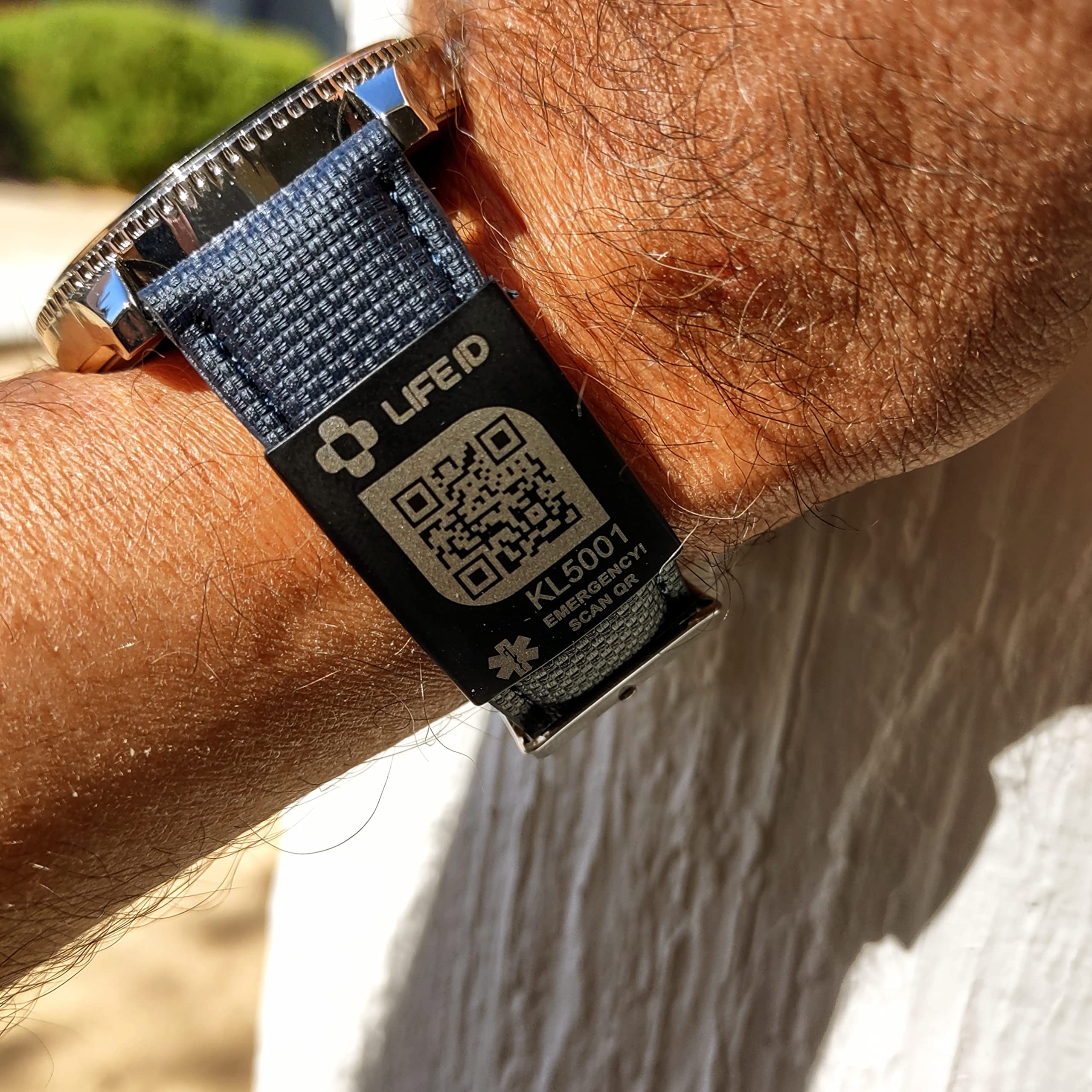 apple watch band medical alert